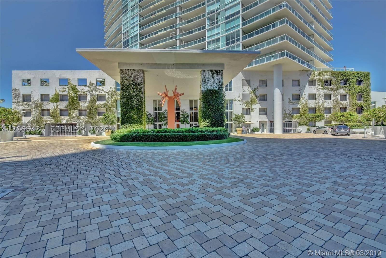 450 Alton Rd #1406, Miami Beach FL 33139