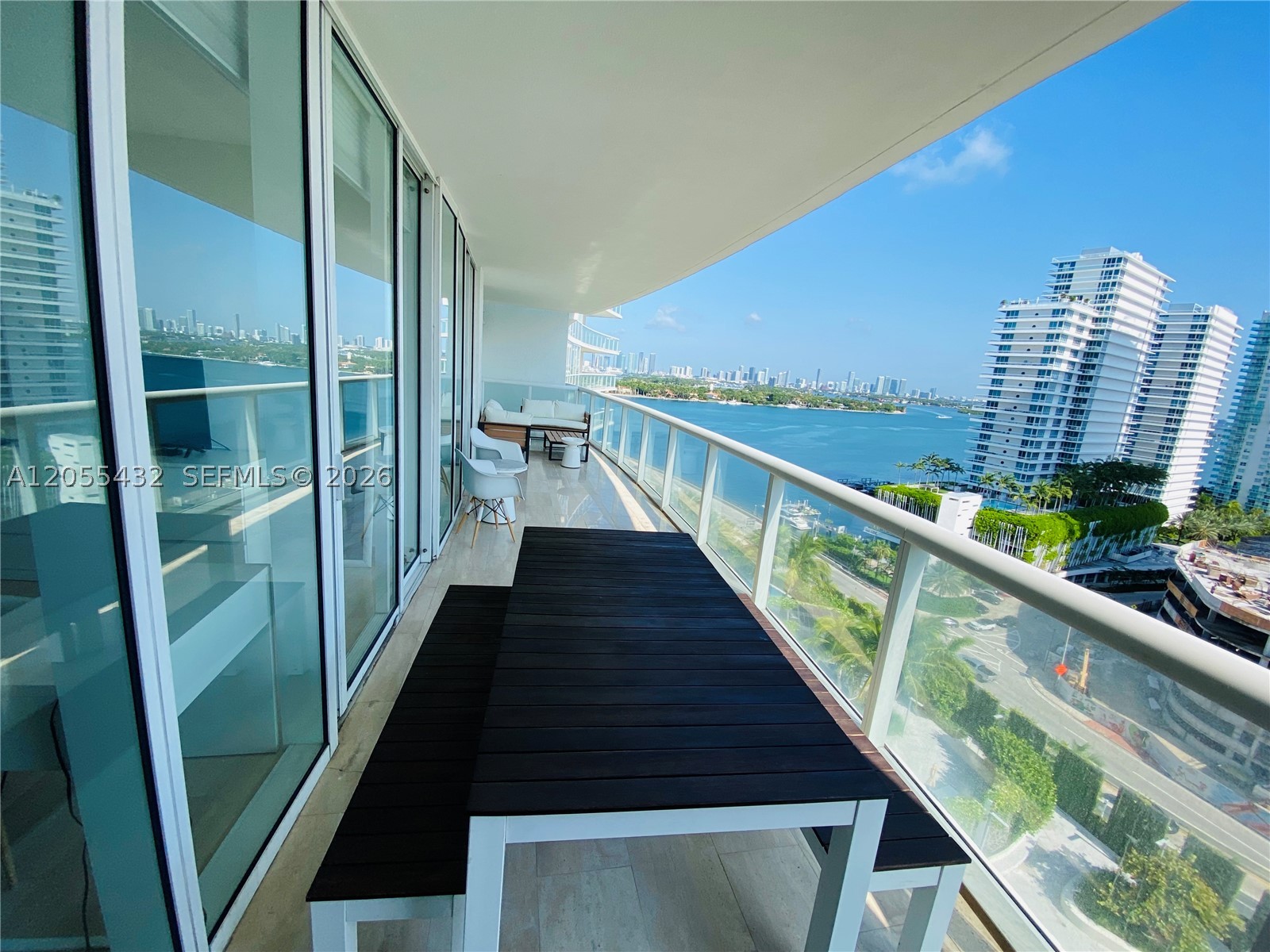 450 Alton Rd #1406, Miami Beach FL 33139