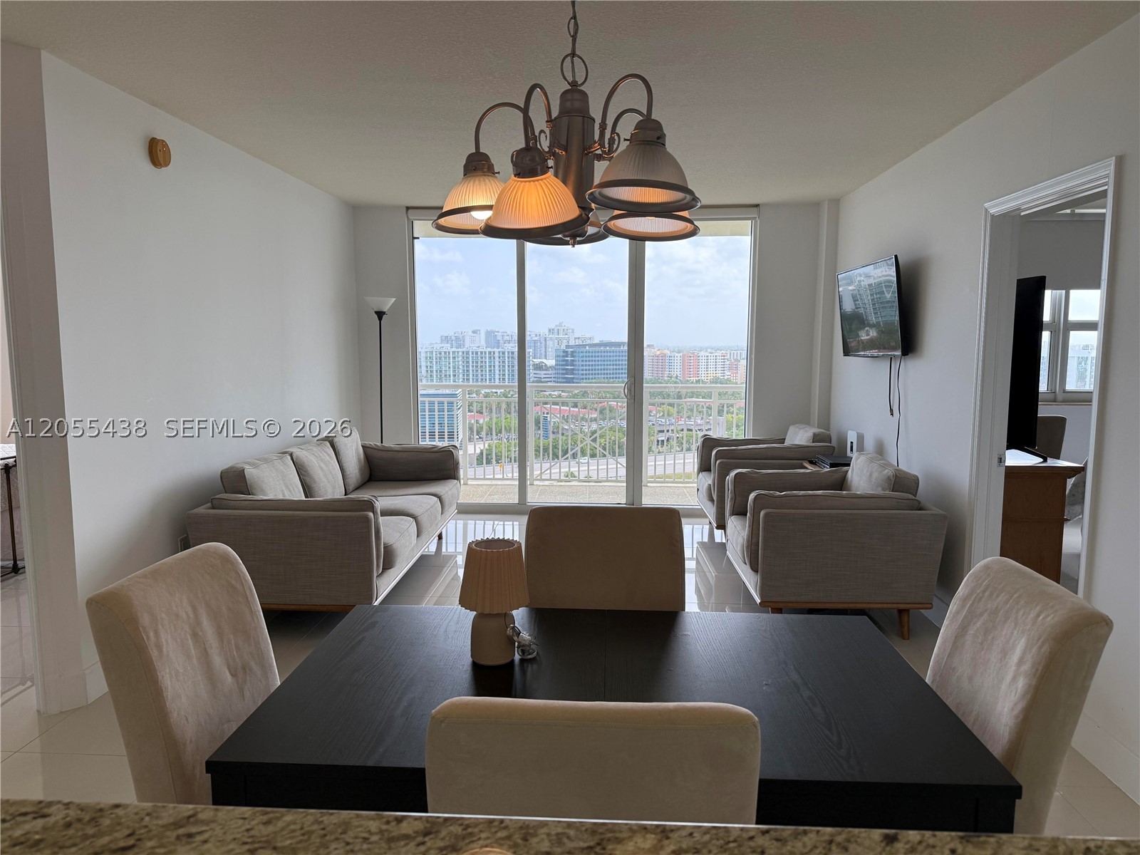19501 W Country Club Dr #1705, Aventura FL 33180