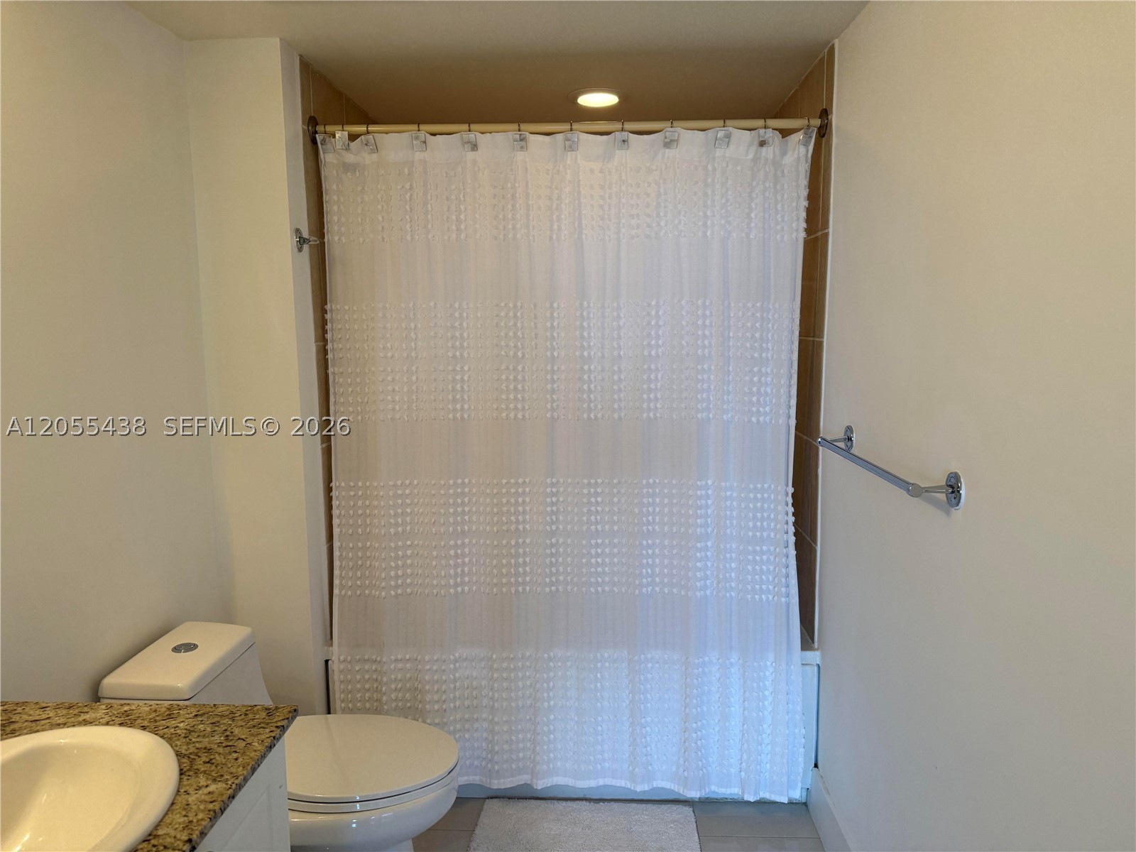 19501 W Country Club Dr #1705, Aventura FL 33180