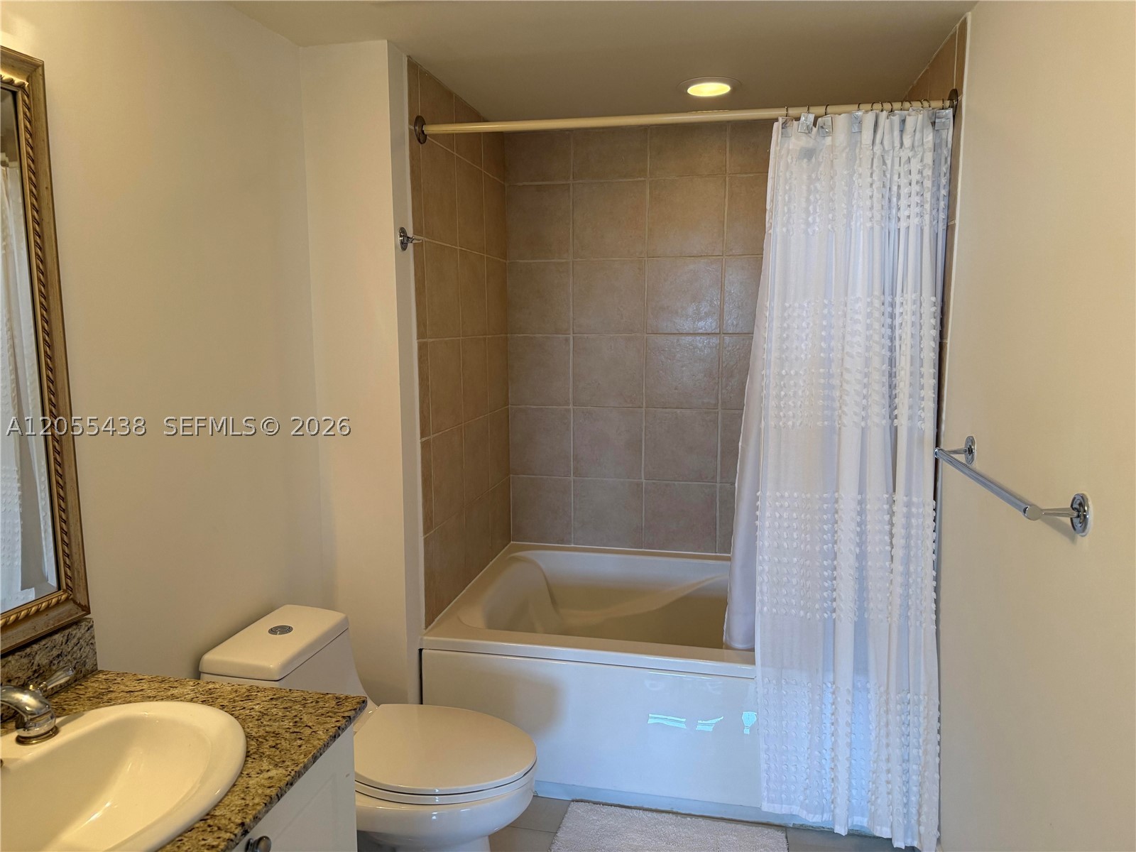 19501 W Country Club Dr #1705, Aventura FL 33180