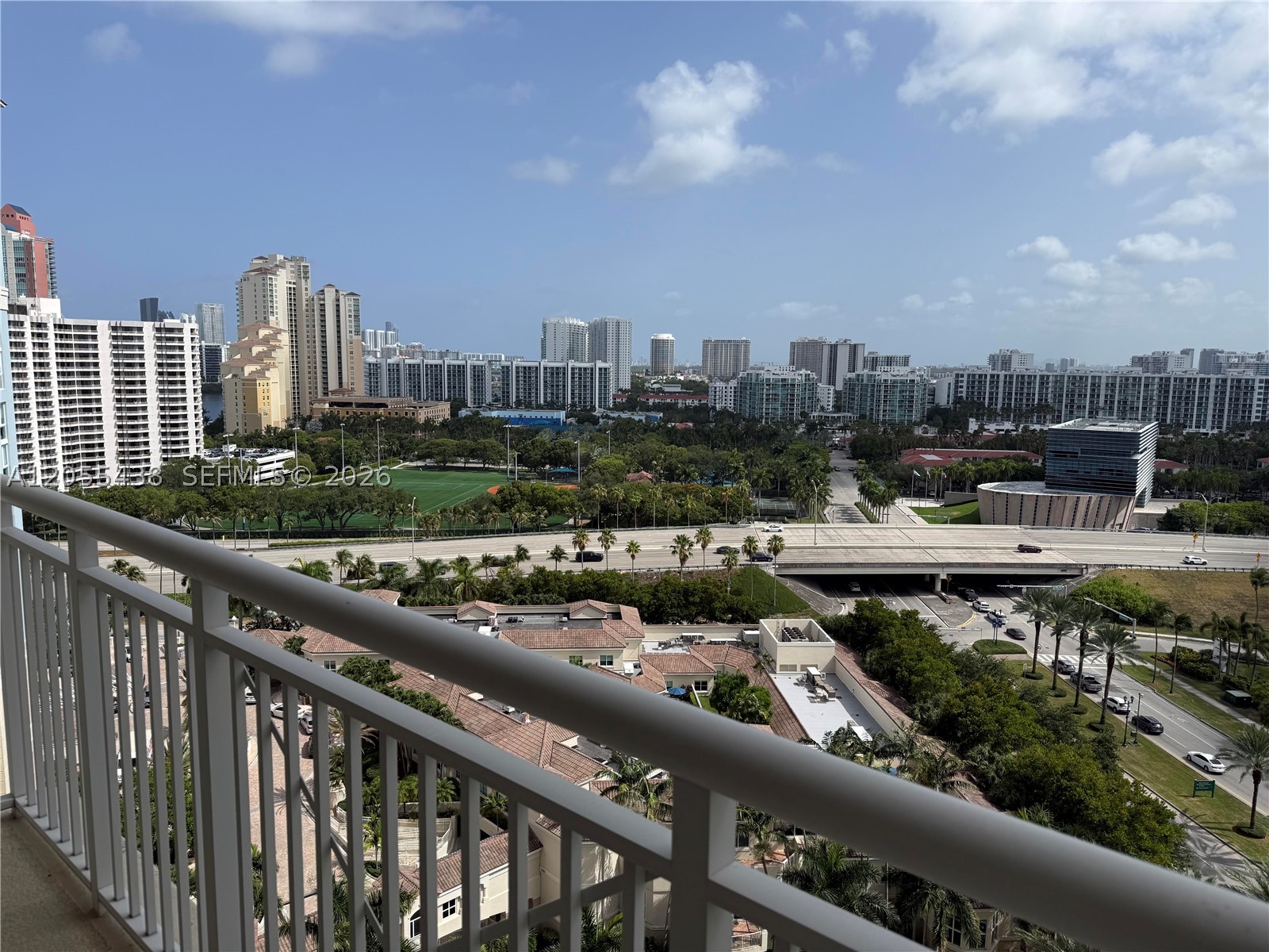 19501 W Country Club Dr #1705, Aventura FL 33180