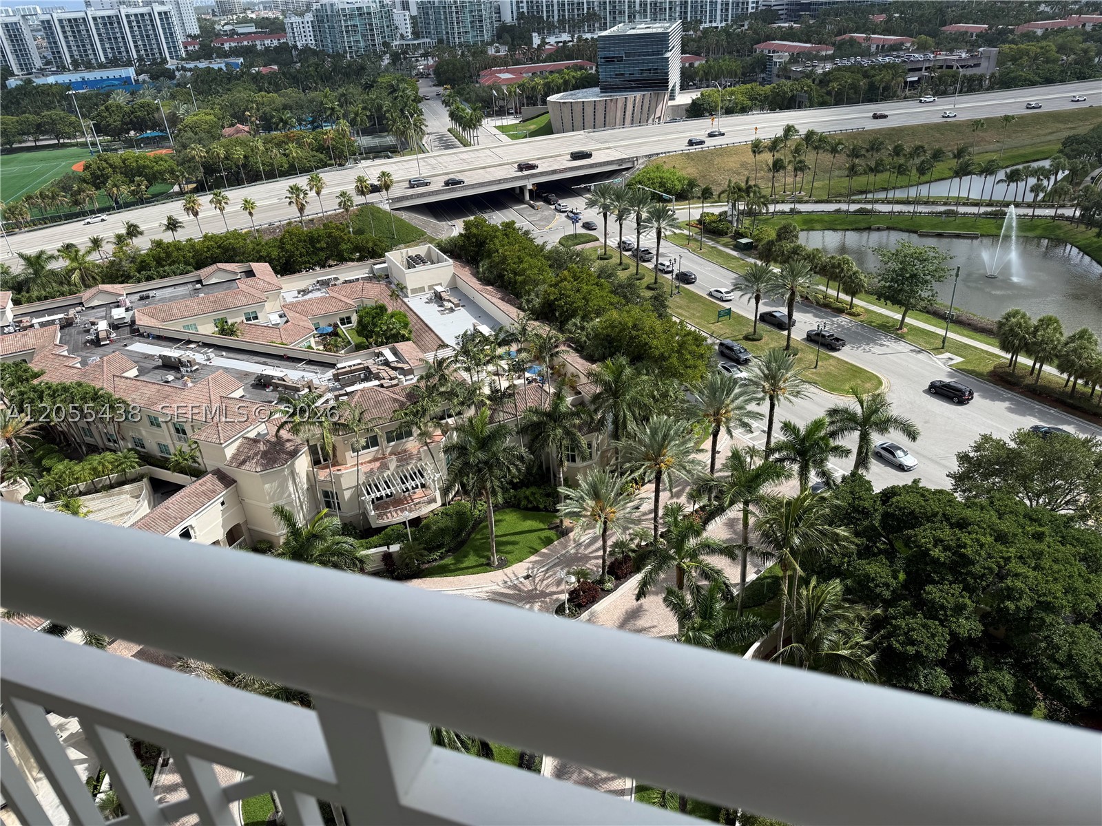 19501 W Country Club Dr #1705, Aventura FL 33180