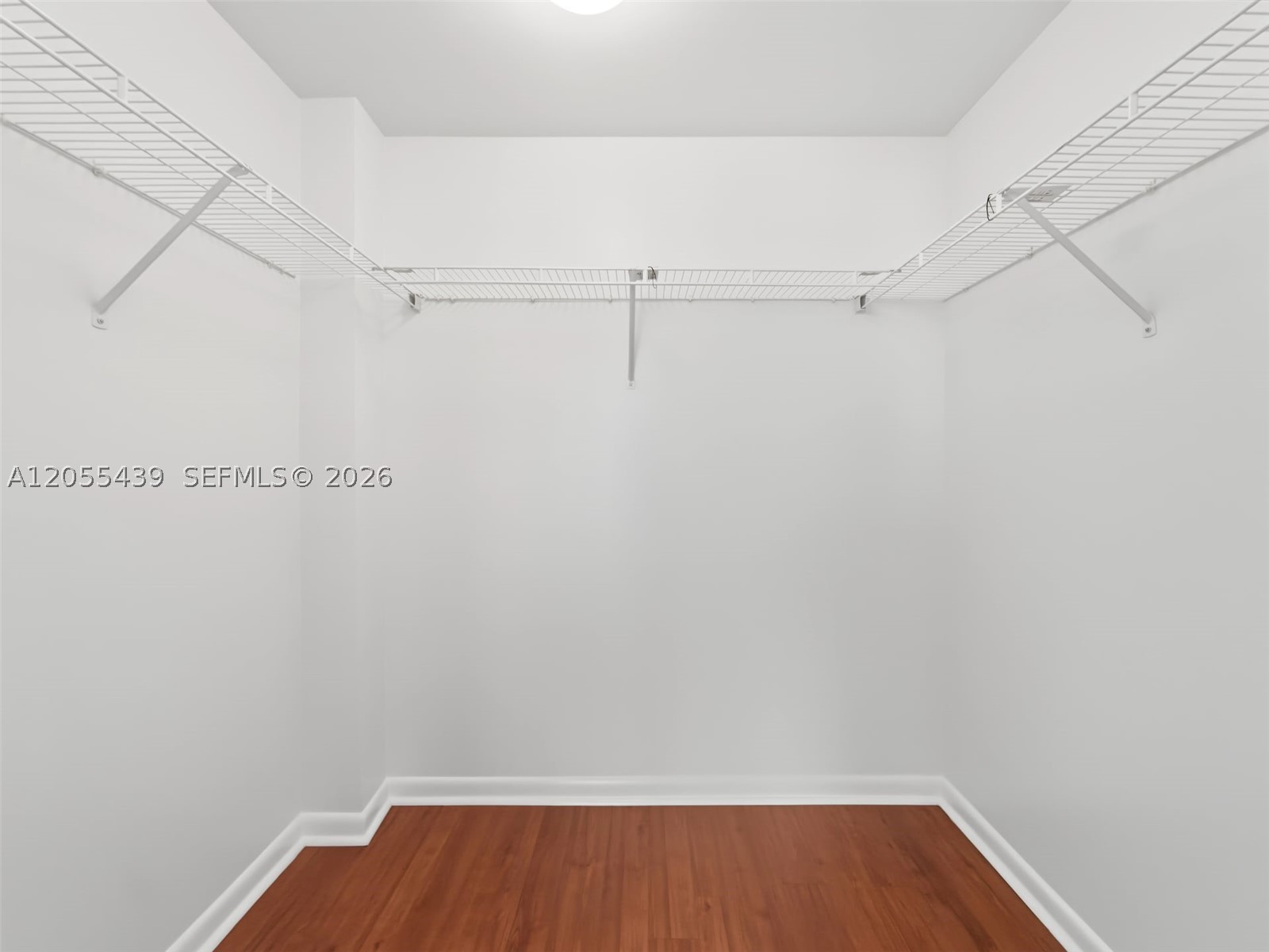 253 NE 2nd St #1804, Miami FL 33132