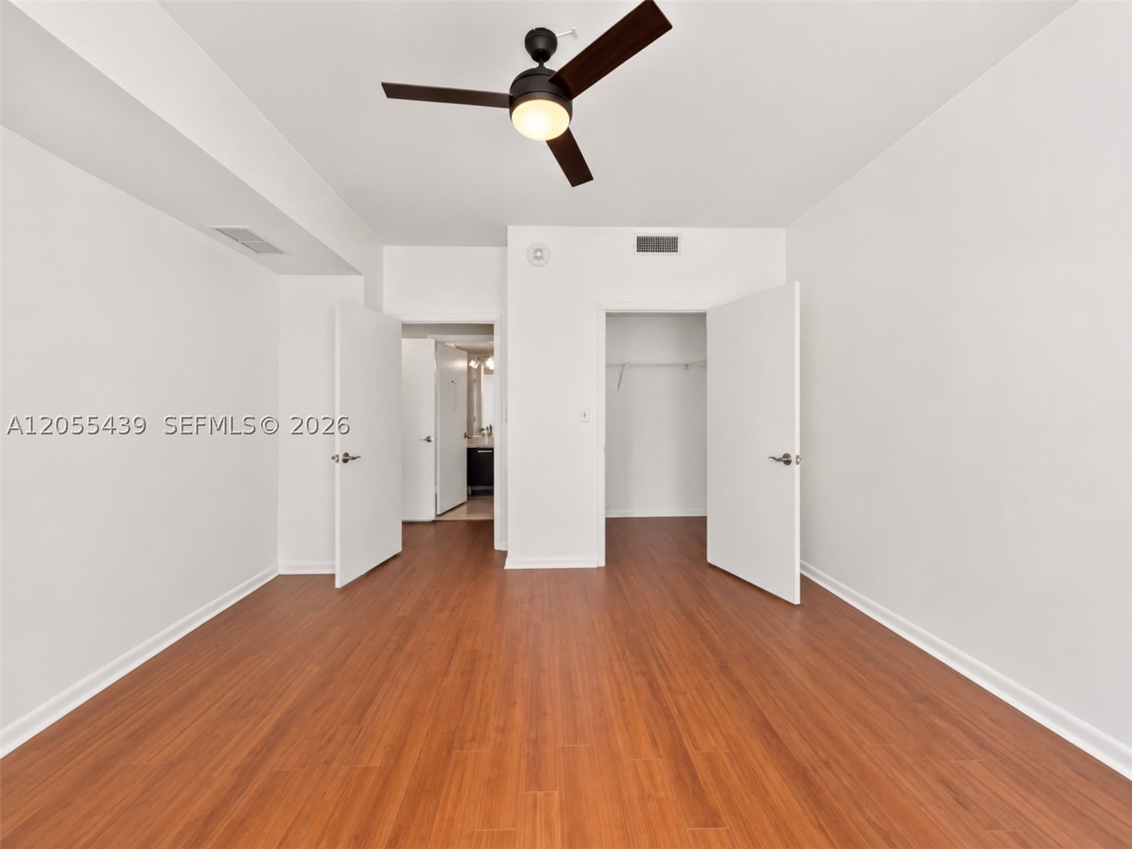 253 NE 2nd St #1804, Miami FL 33132
