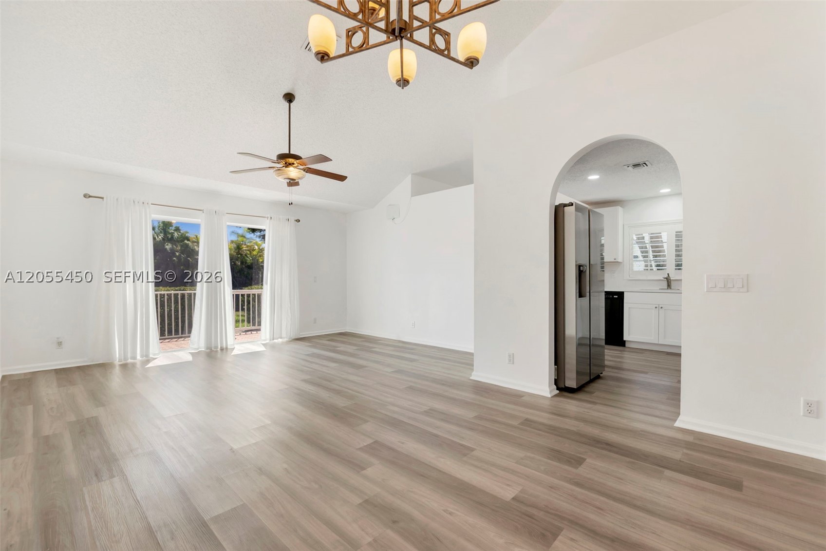 7370 NW 61st Ter, Parkland FL 33067