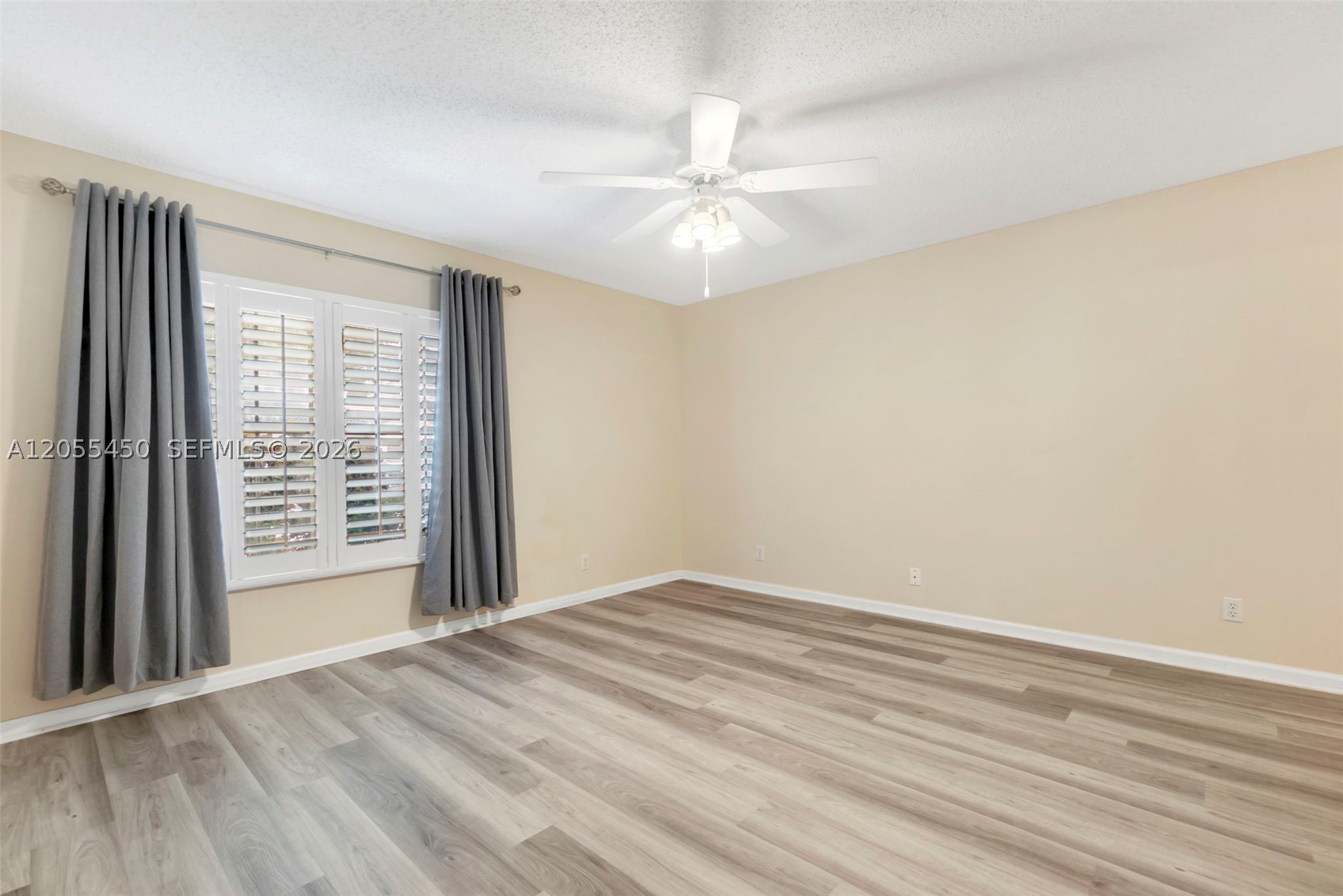 7370 NW 61st Ter, Parkland FL 33067
