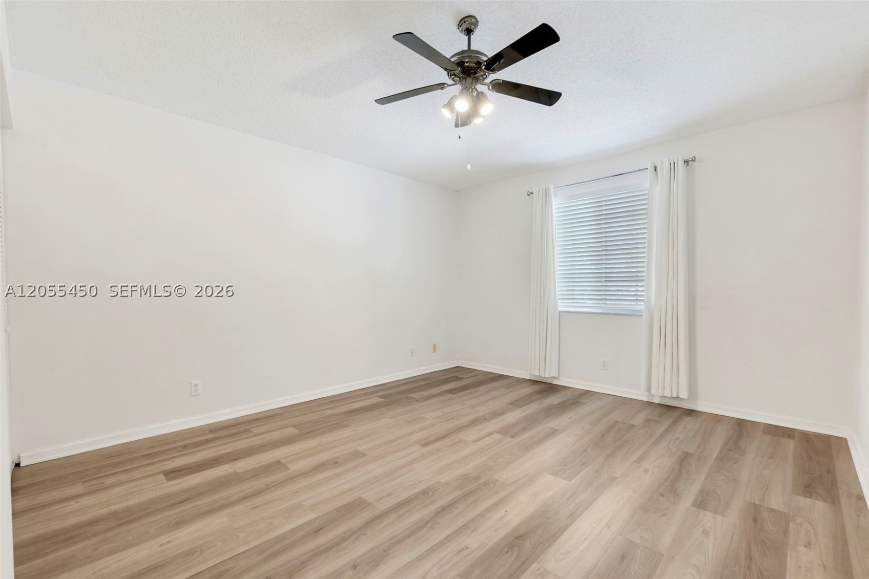 7370 NW 61st Ter, Parkland FL 33067