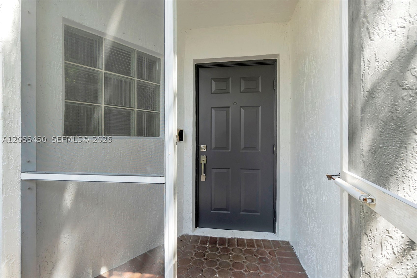 7370 NW 61st Ter, Parkland FL 33067