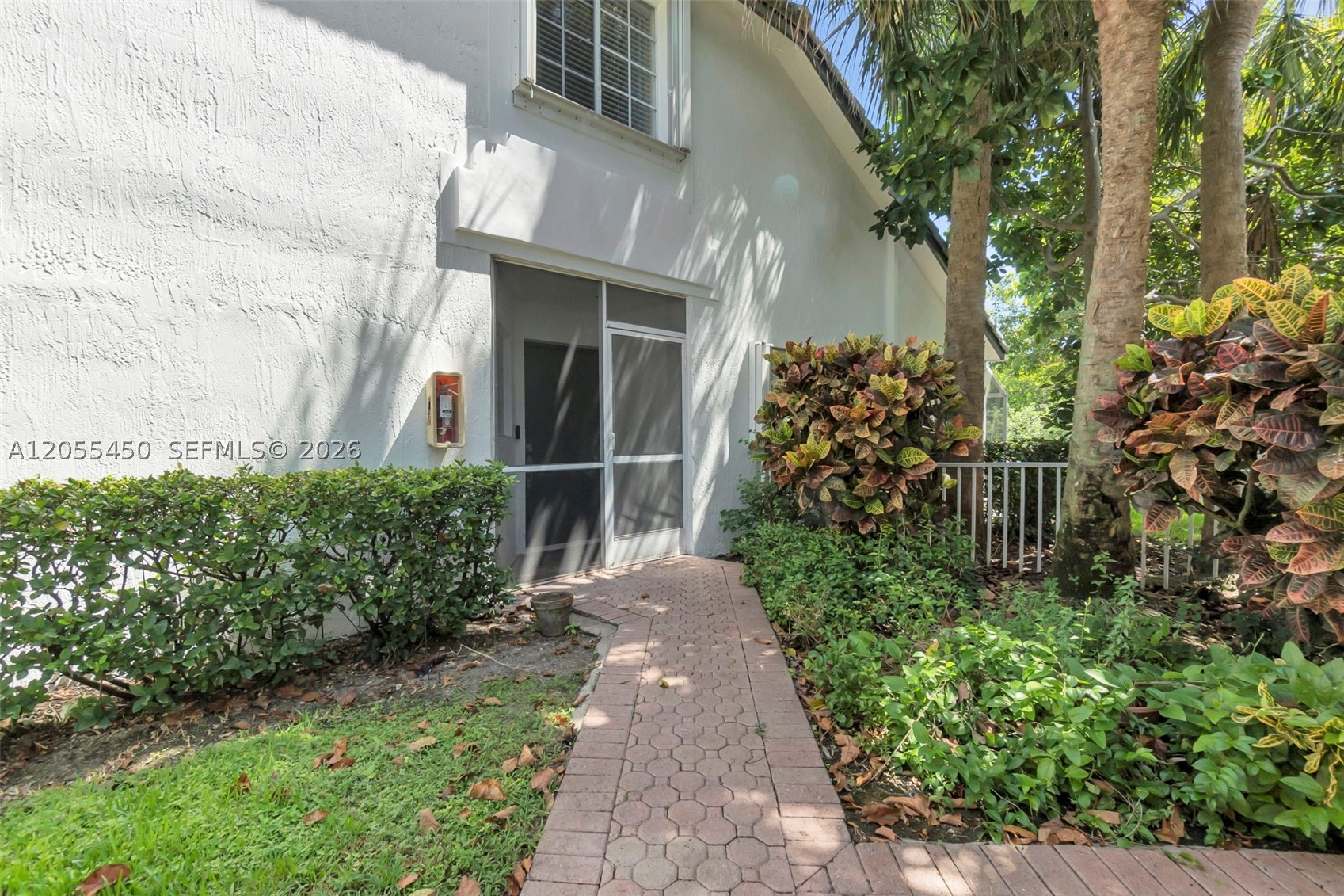 7370 NW 61st Ter, Parkland FL 33067