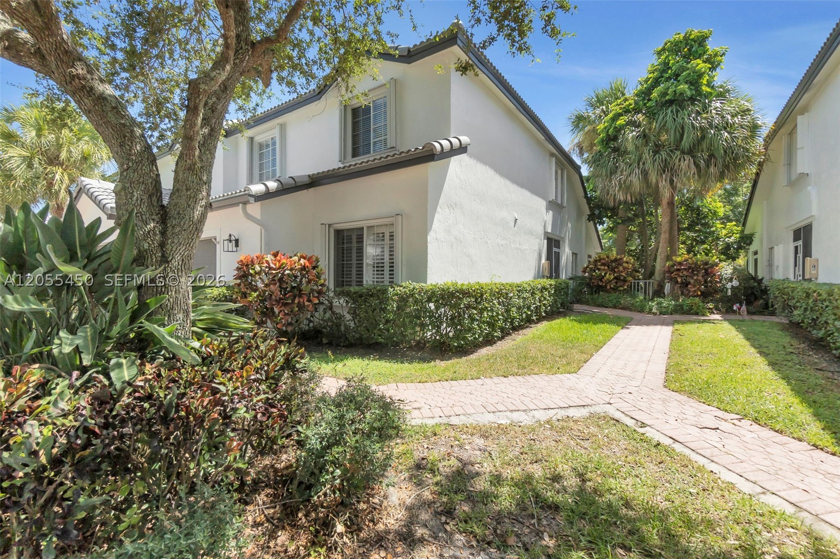 7370 NW 61st Ter, Parkland FL 33067
