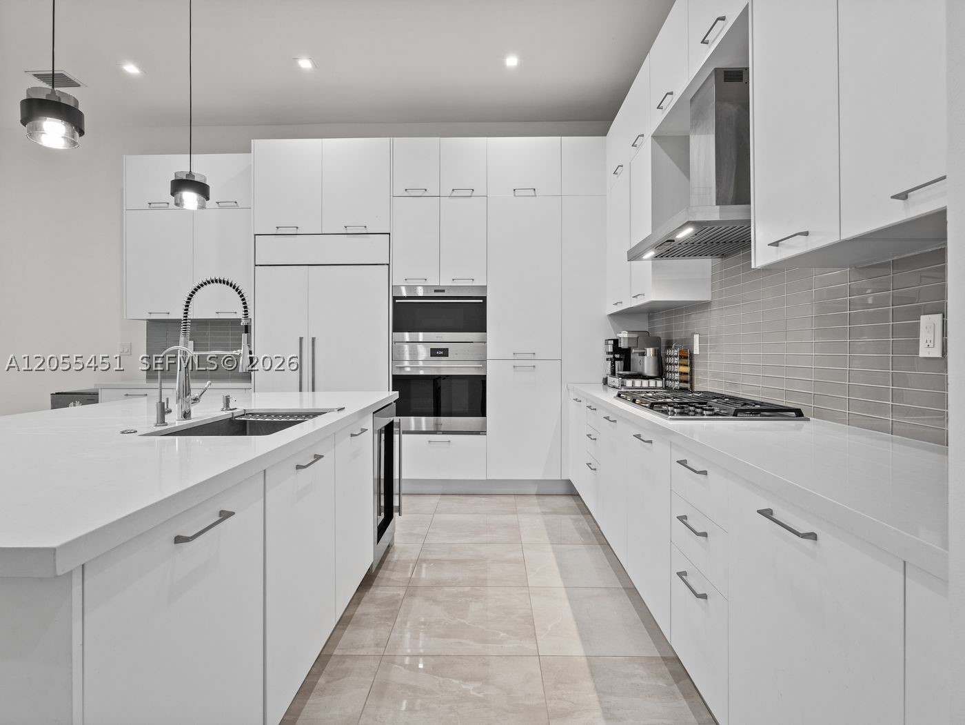 8143 NW 47th Ter, Doral FL 33166