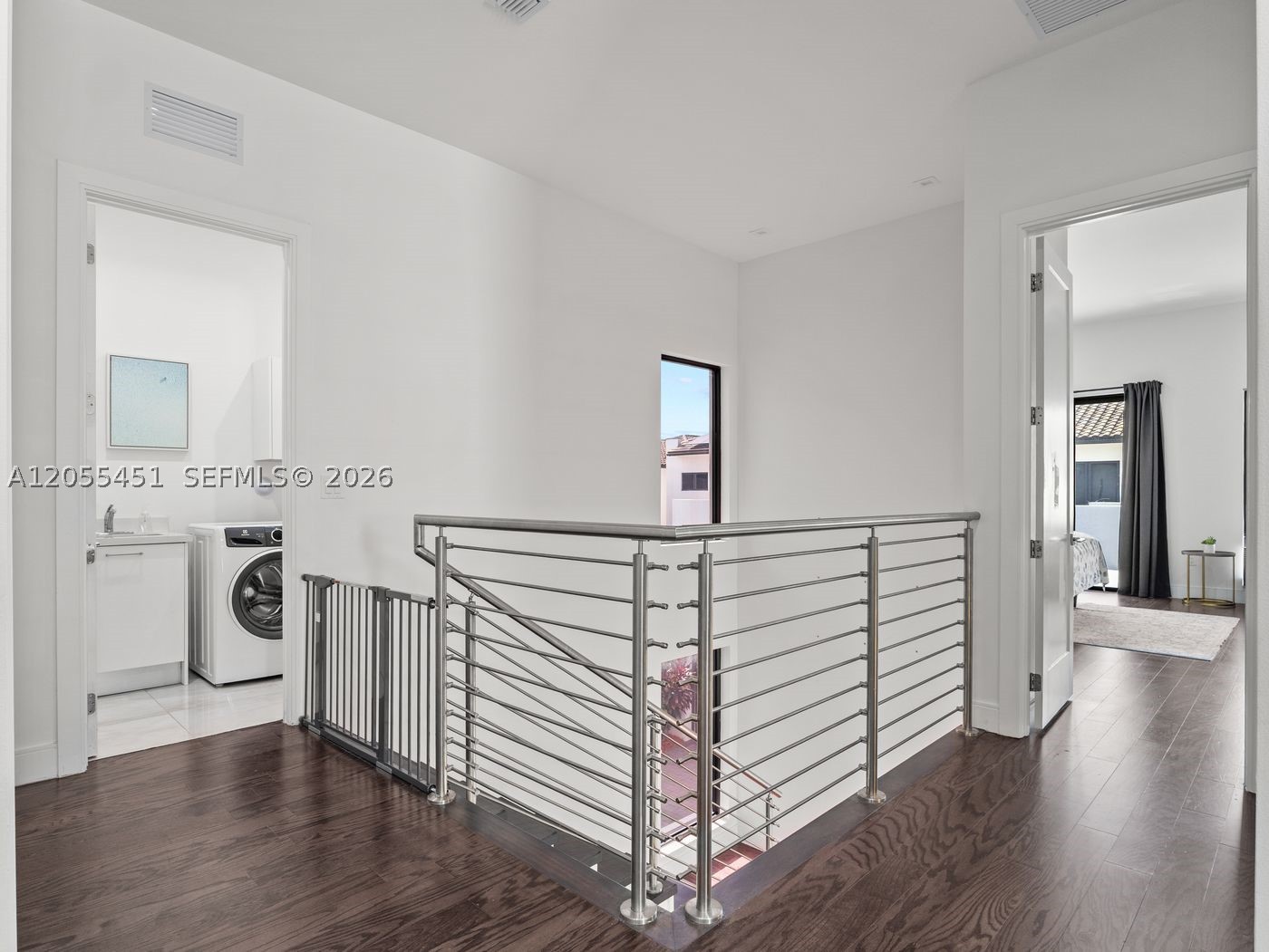 8143 NW 47th Ter, Doral FL 33166