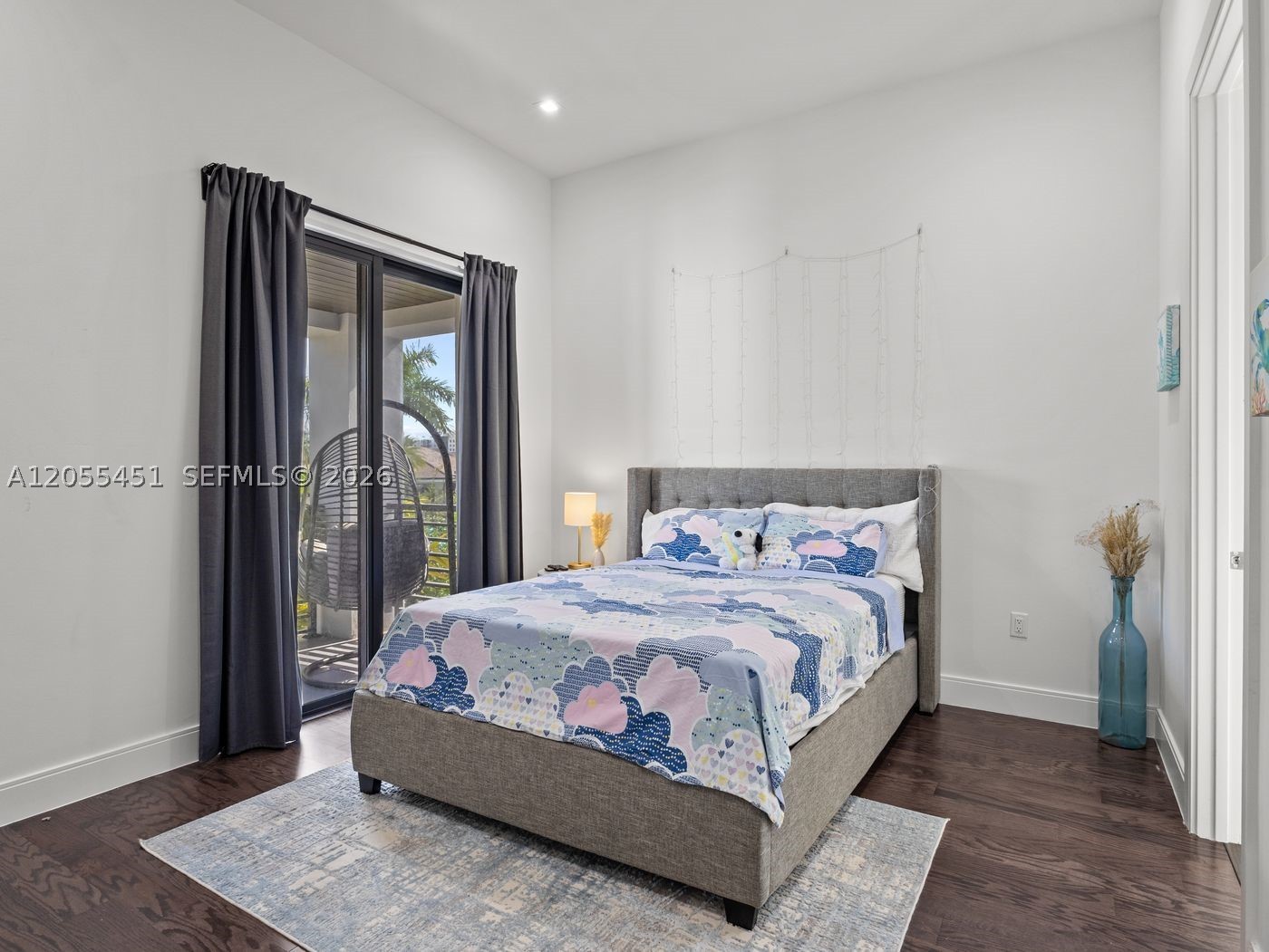 8143 NW 47th Ter, Doral FL 33166