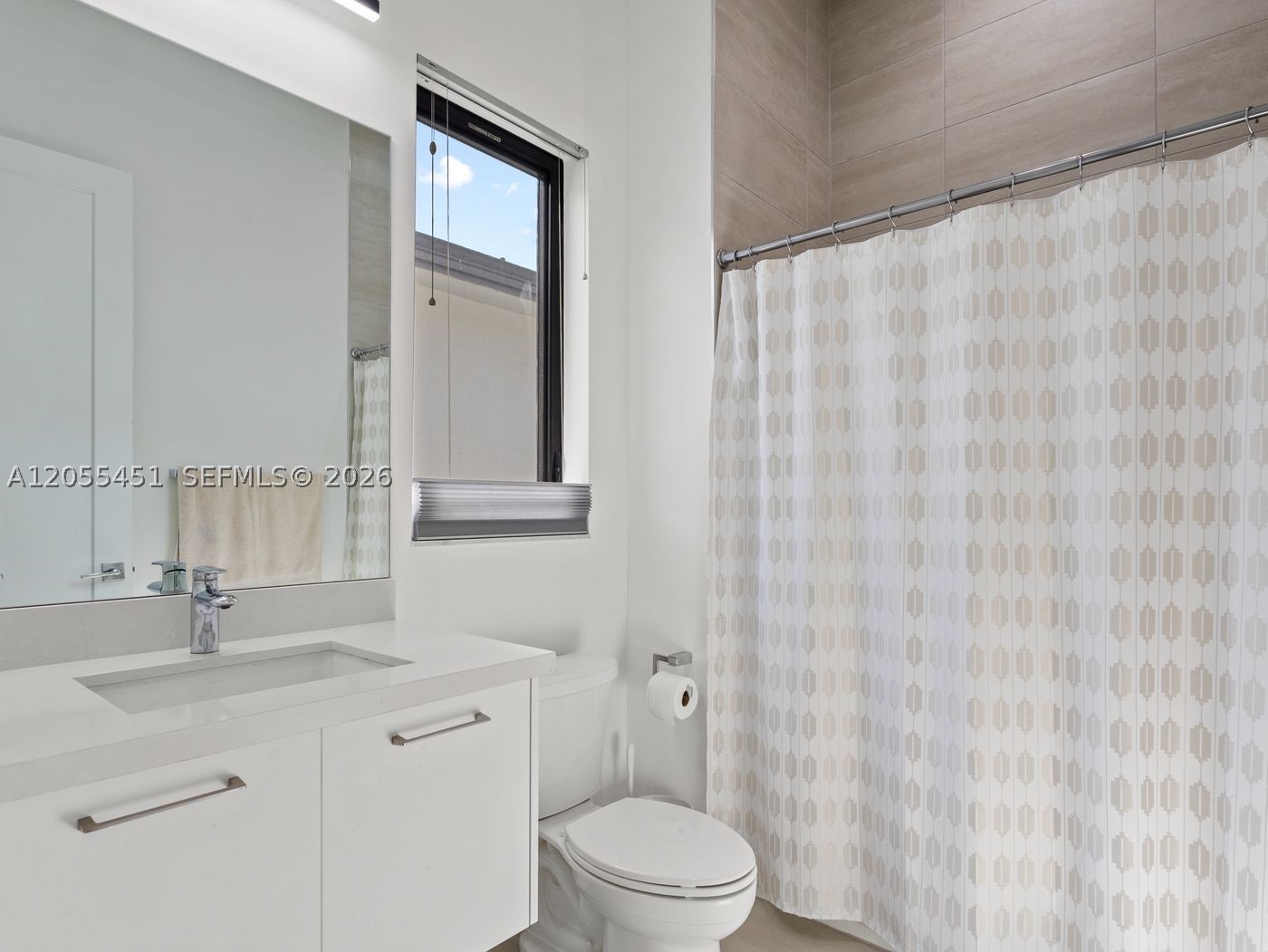 8143 NW 47th Ter, Doral FL 33166