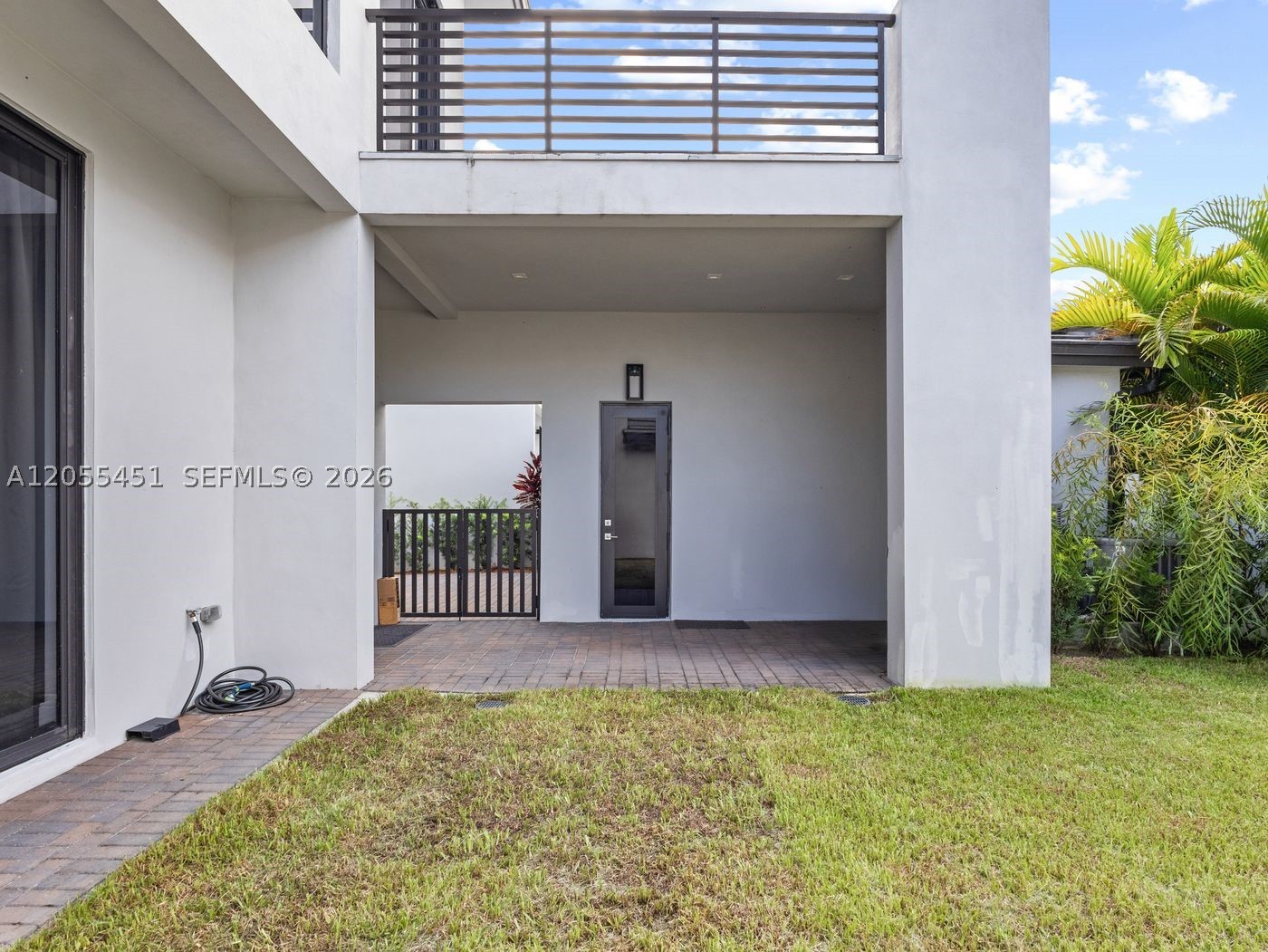 8143 NW 47th Ter, Doral FL 33166