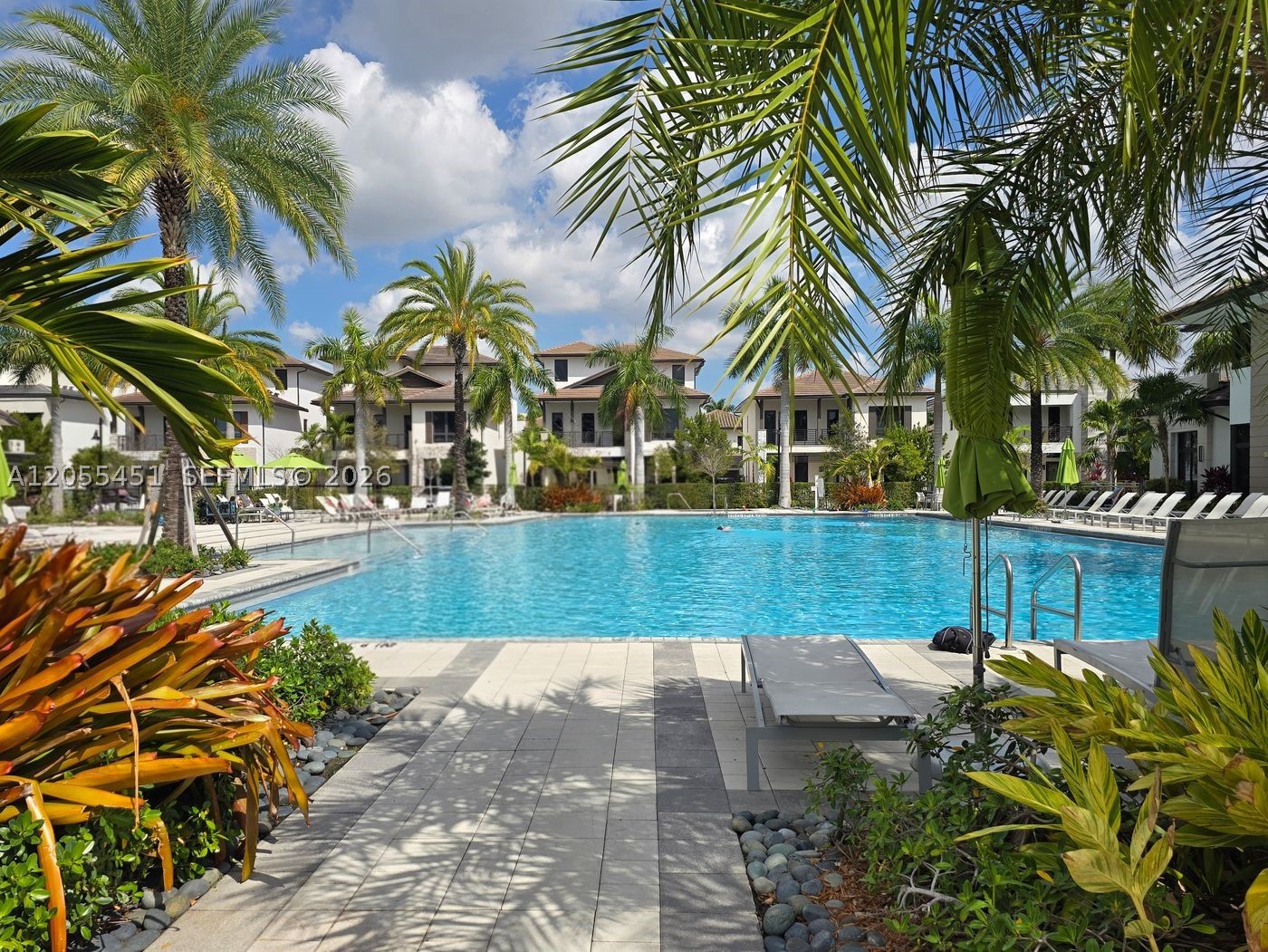 8143 NW 47th Ter, Doral FL 33166