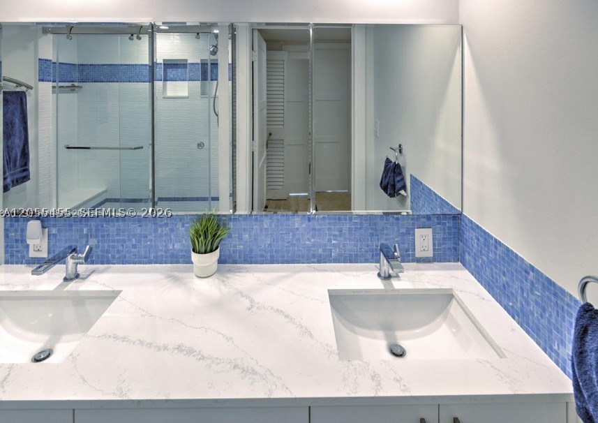 2951 S Bayshore Dr #712, Miami FL 33133