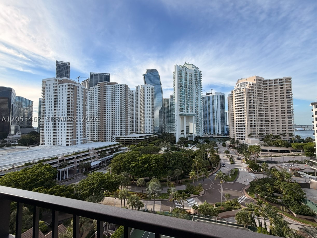 520 Brickell Key Dr #A1216, Miami FL 33131