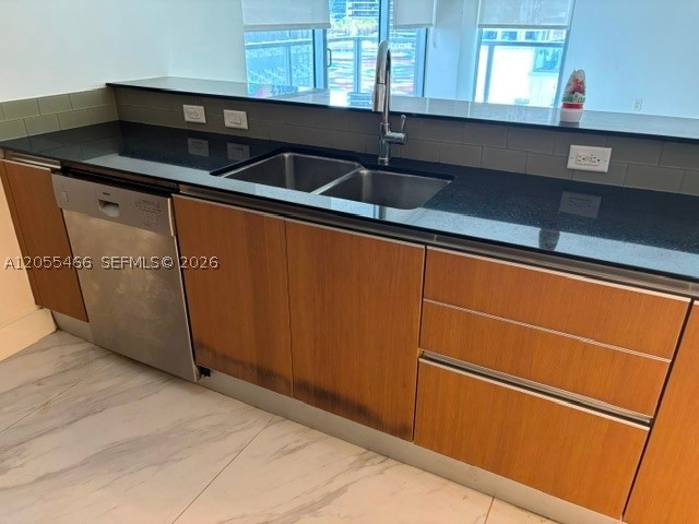 1050 Brickell Ave #1520, Miami FL 33131