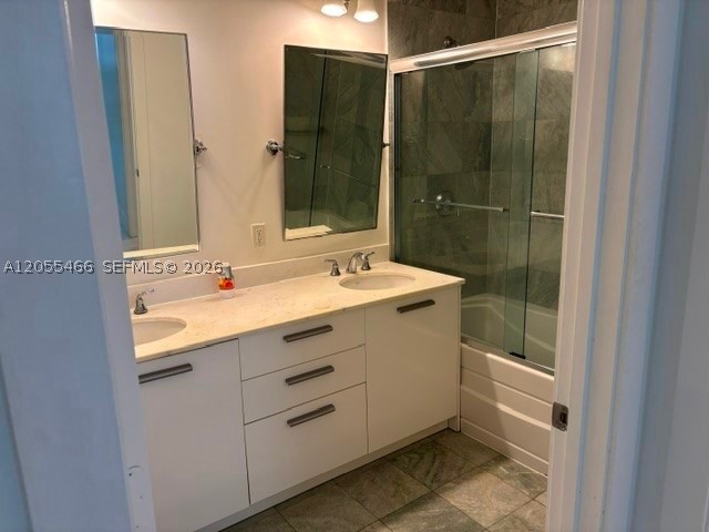 1050 Brickell Ave #1520, Miami FL 33131