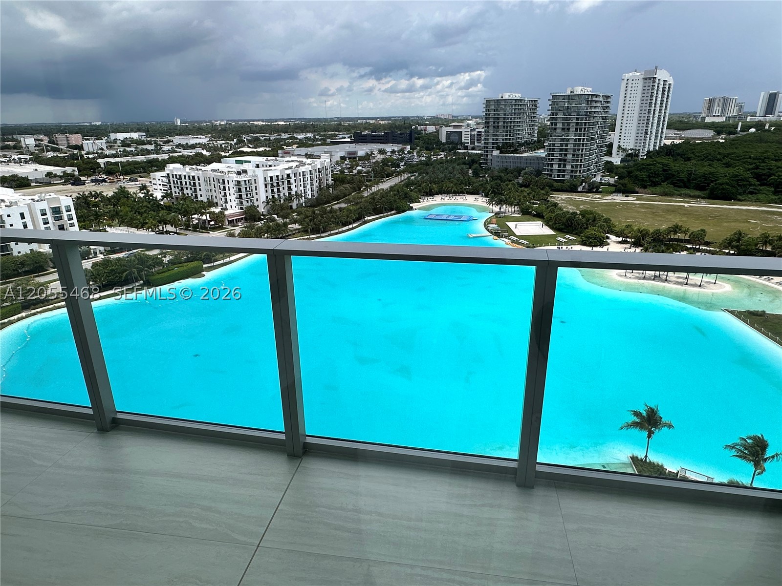 2411 Lagna Cir #1407, North Miami FL 33181