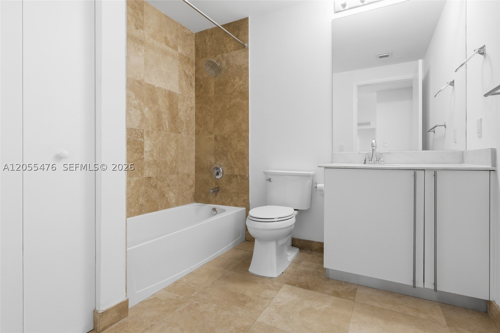 3030 NE 188th St #509, Aventura FL 33180