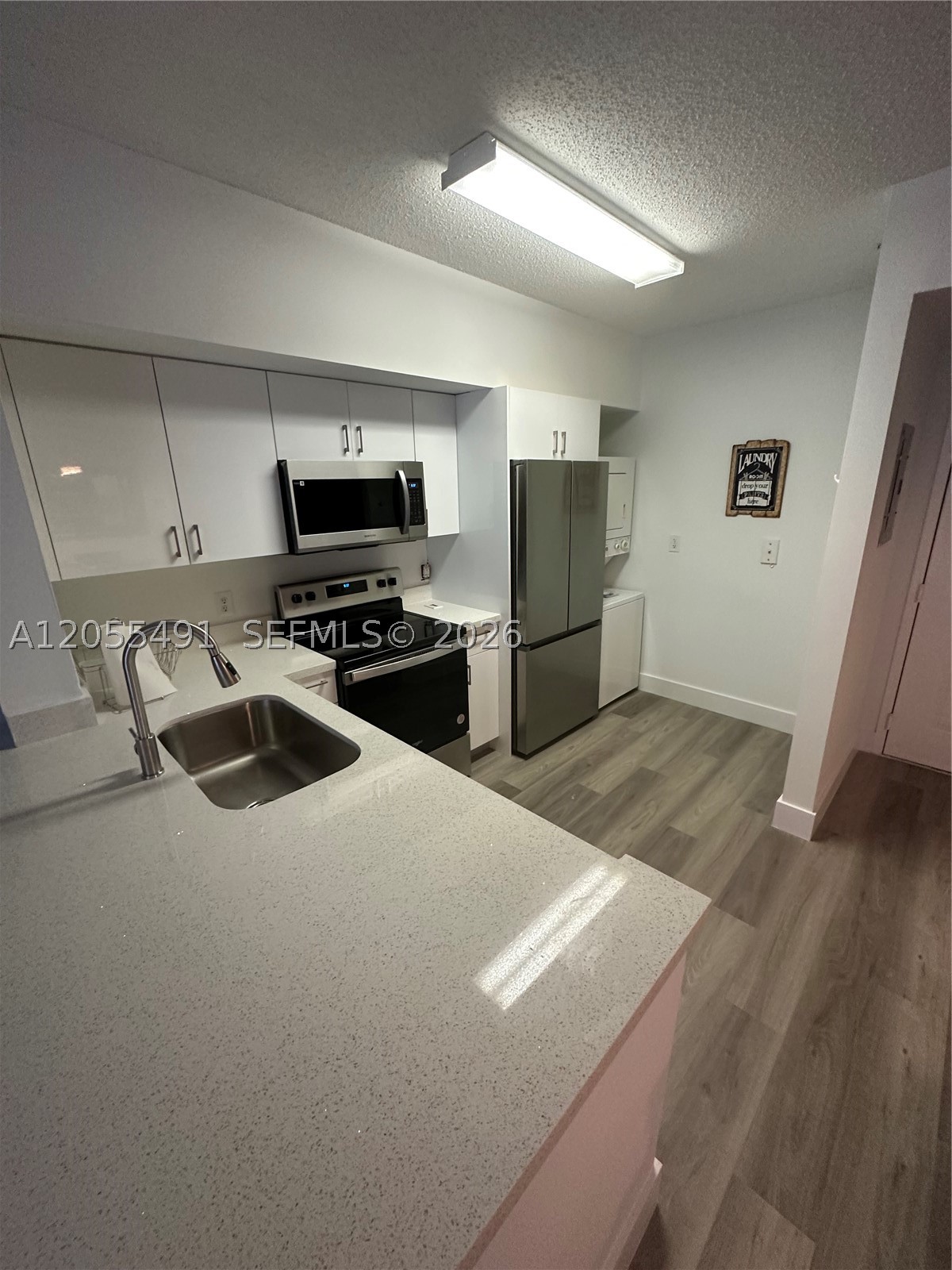 5085 NW 7th St #410, Miami FL 33126