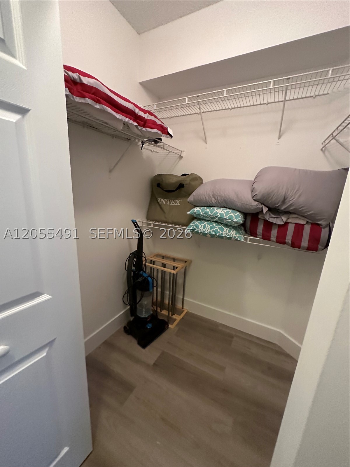 5085 NW 7th St #410, Miami FL 33126
