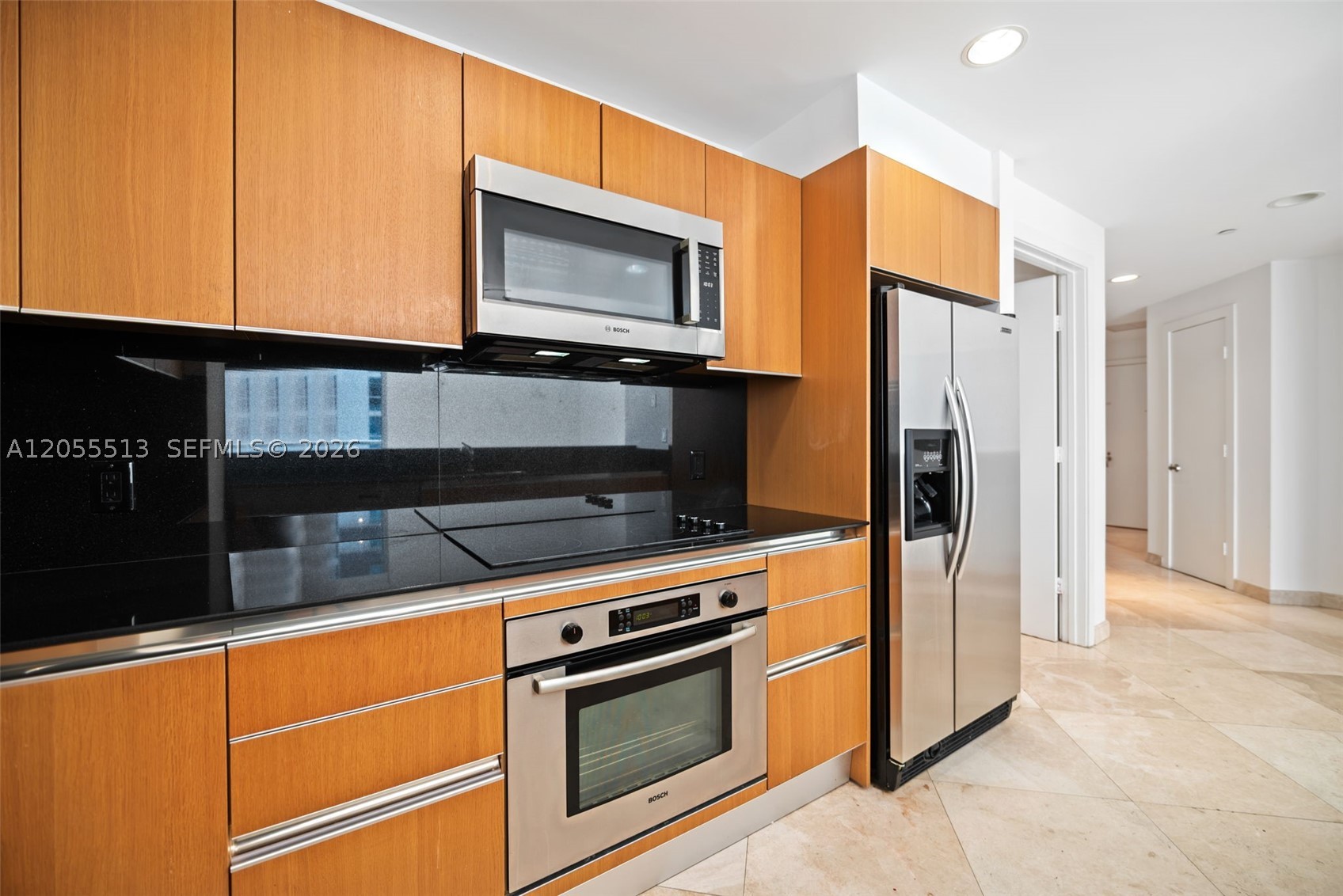 1050 Brickell Ave #3314, Miami FL 33131
