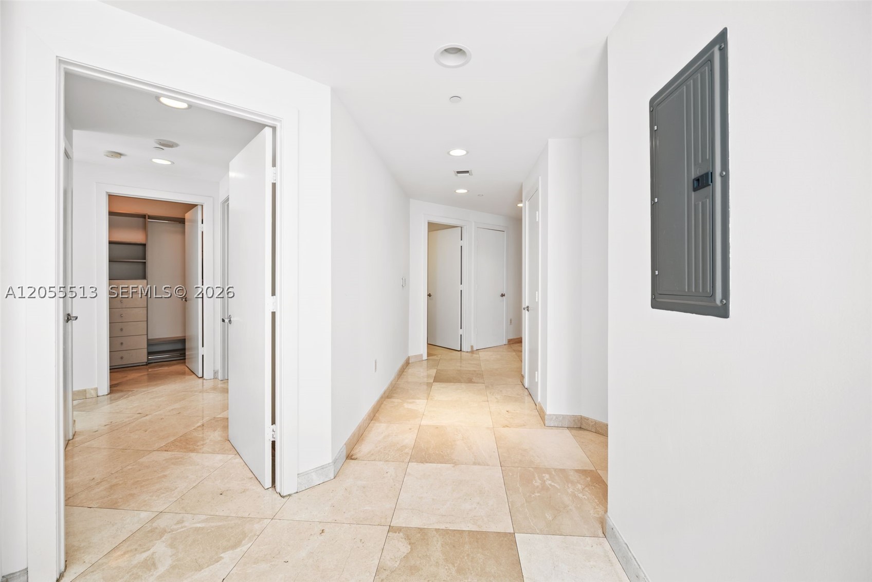 1050 Brickell Ave #3314, Miami FL 33131