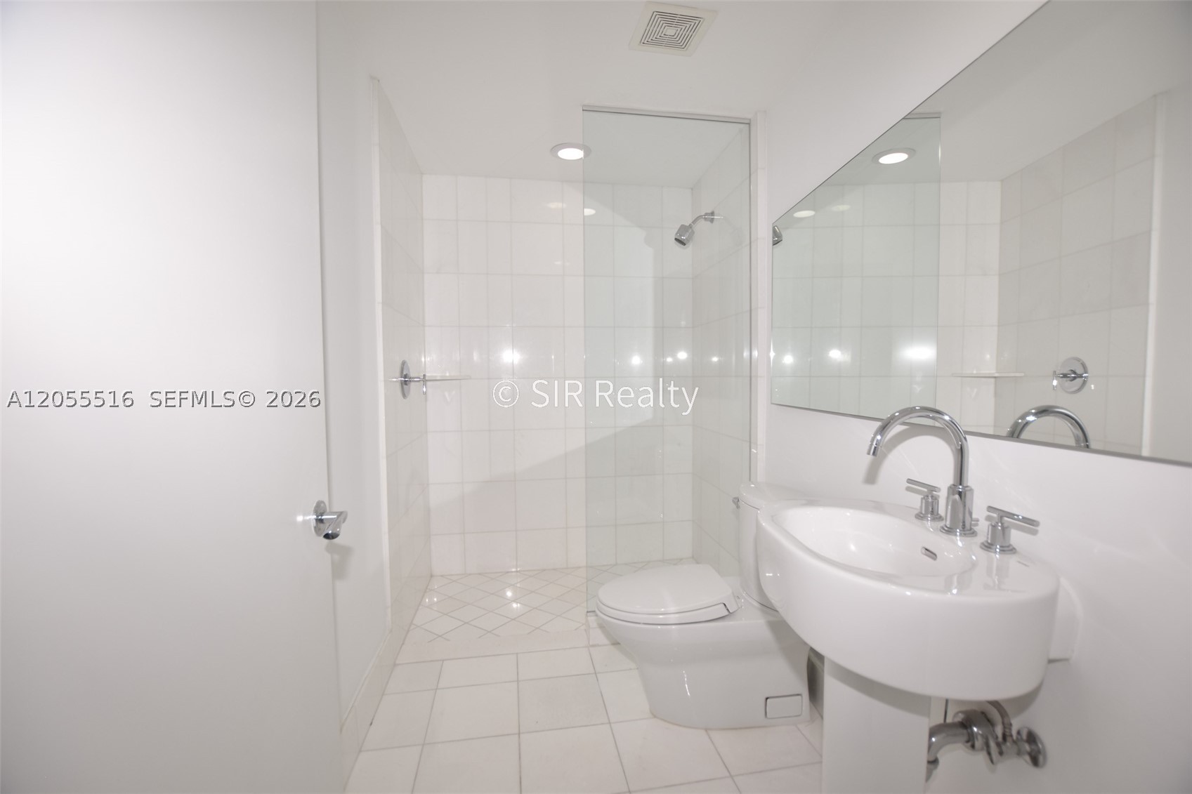 2950 NE 188th St #336, Aventura FL 33180