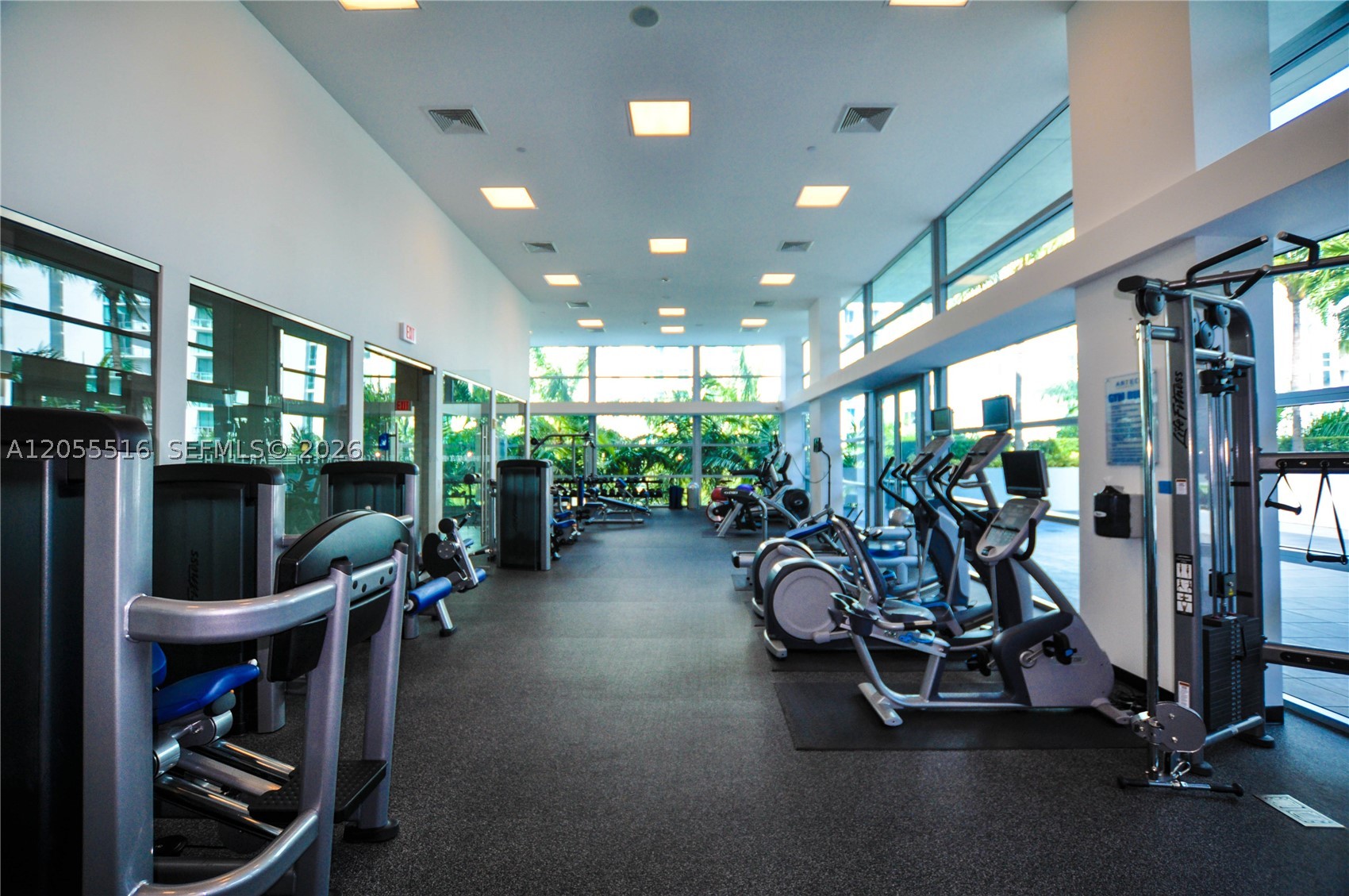 2950 NE 188th St #336, Aventura FL 33180