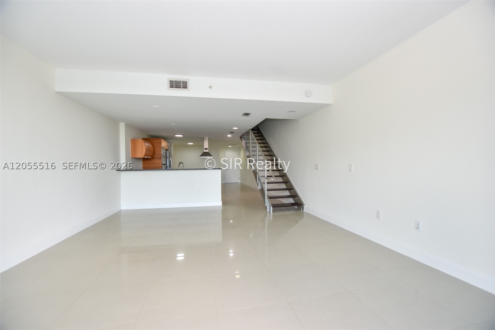 2950 NE 188th St #336, Aventura FL 33180