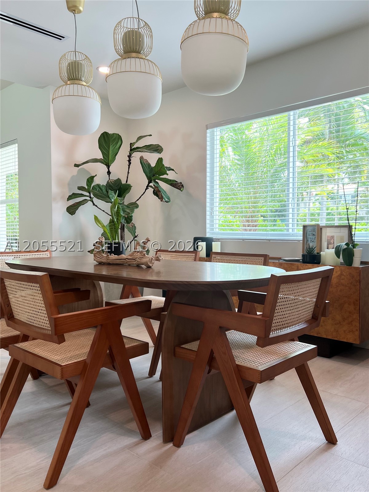 4515 Alton Rd, Miami Beach FL 33140