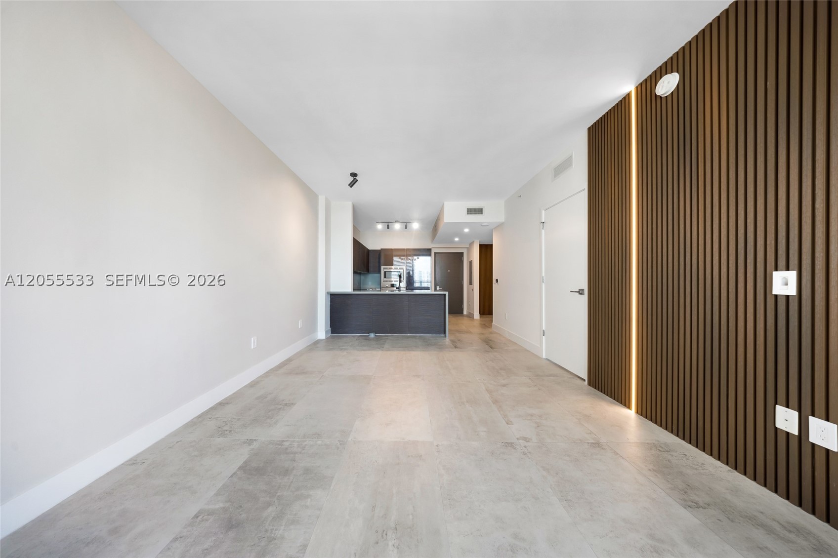 1080 Brickell Ave #1803, Miami FL 33131