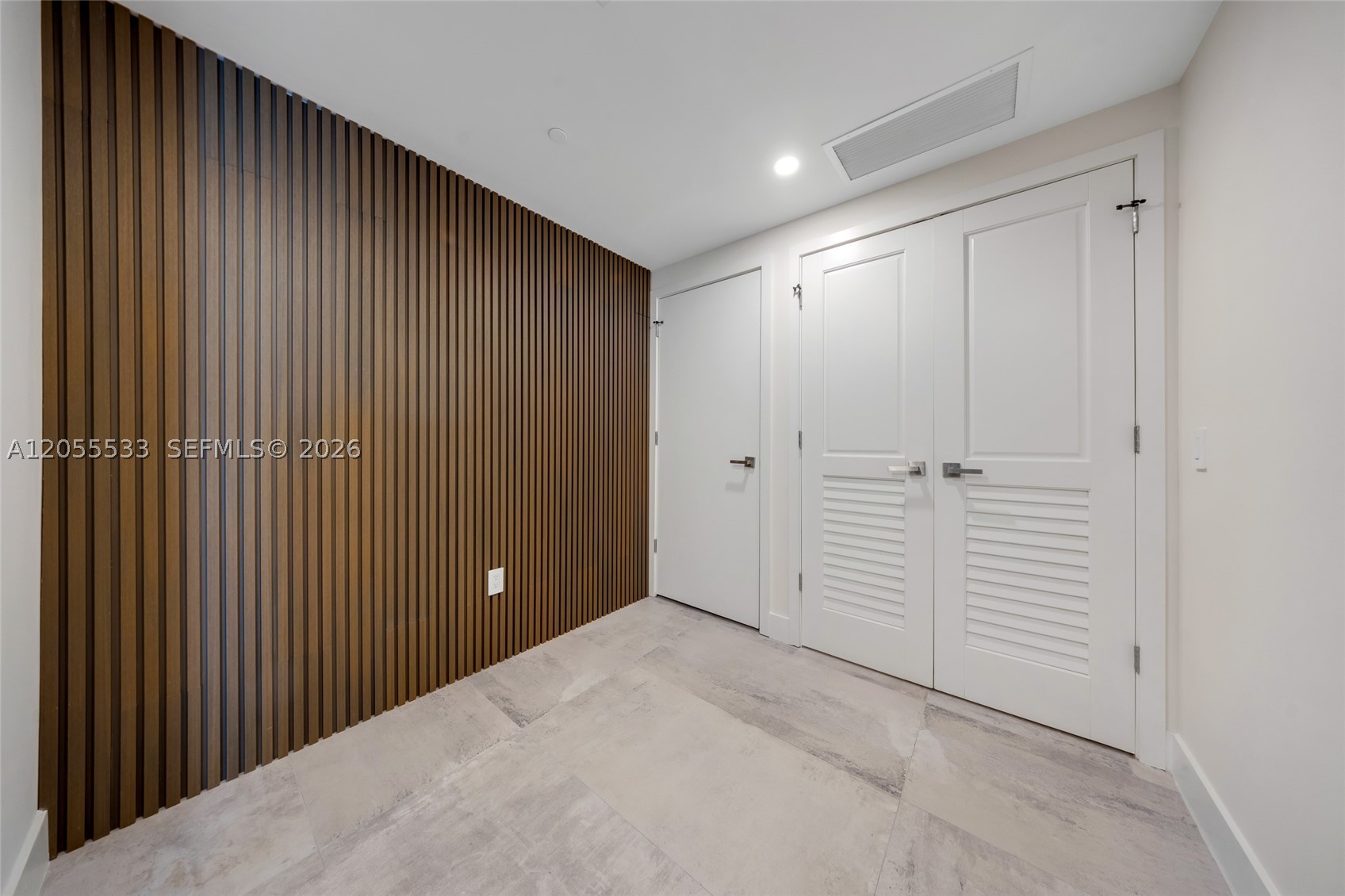 1080 Brickell Ave #1803, Miami FL 33131