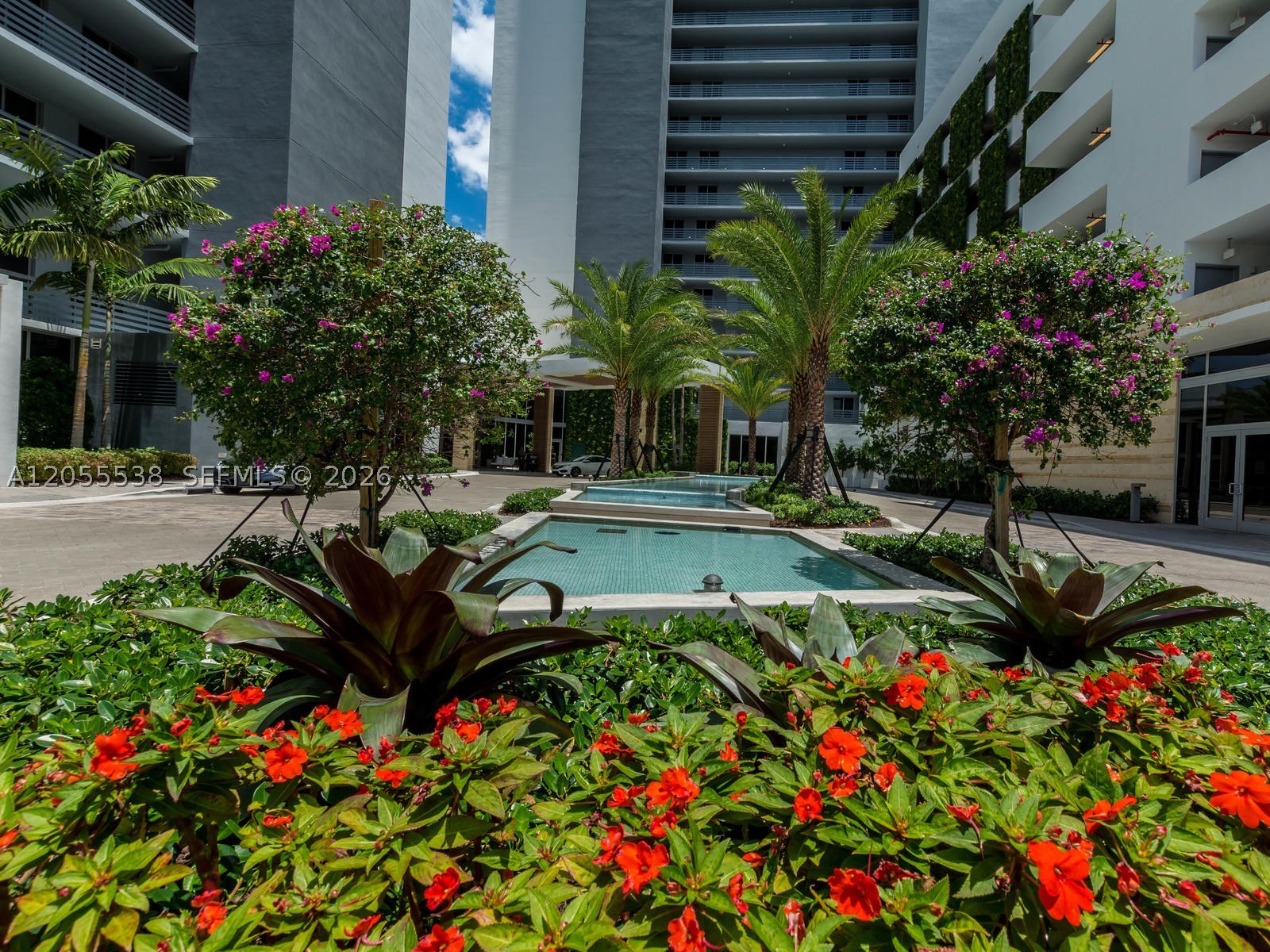 16385 Biscayne Blvd #1103, North Miami Beach FL 33160