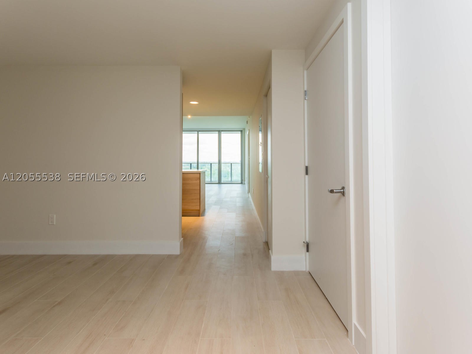 16385 Biscayne Blvd #1103, North Miami Beach FL 33160