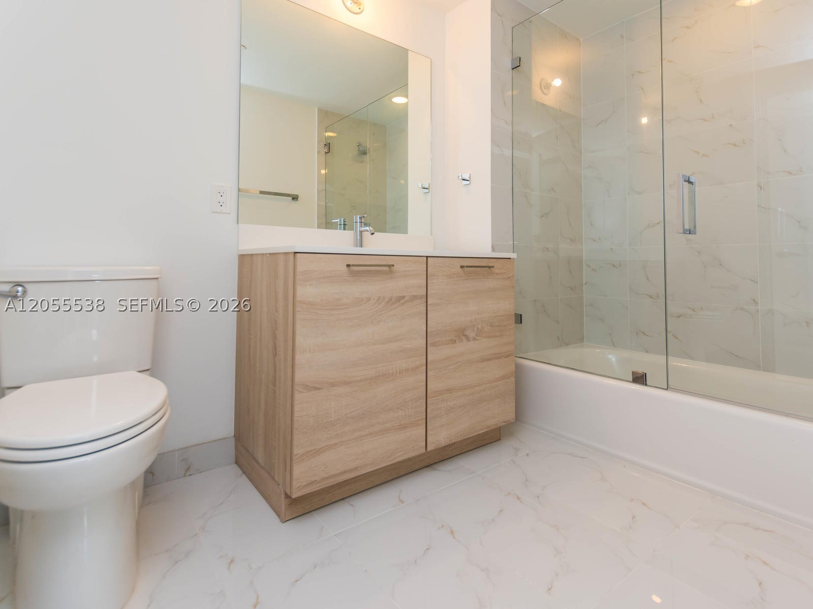 16385 Biscayne Blvd #1103, North Miami Beach FL 33160