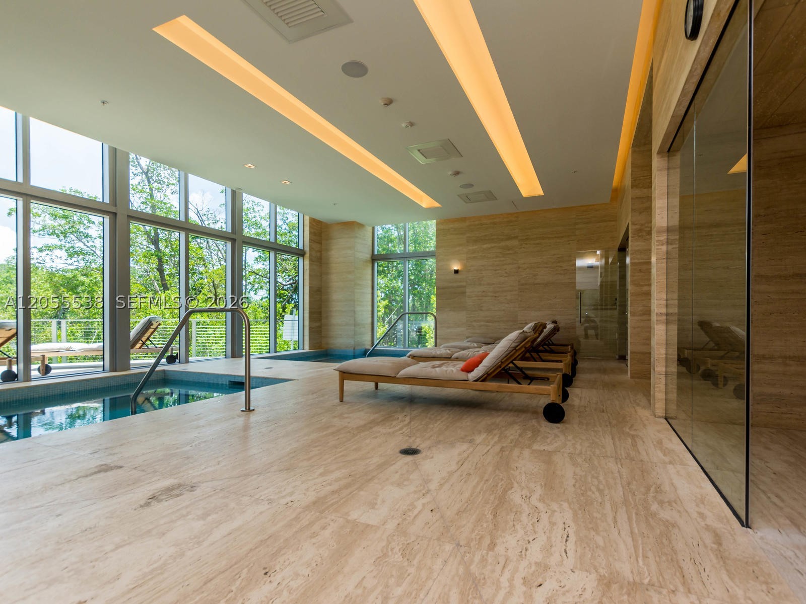 16385 Biscayne Blvd #1103, North Miami Beach FL 33160