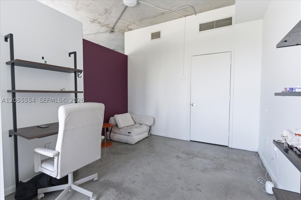 10 SW South River Dr #806, Miami FL 33130