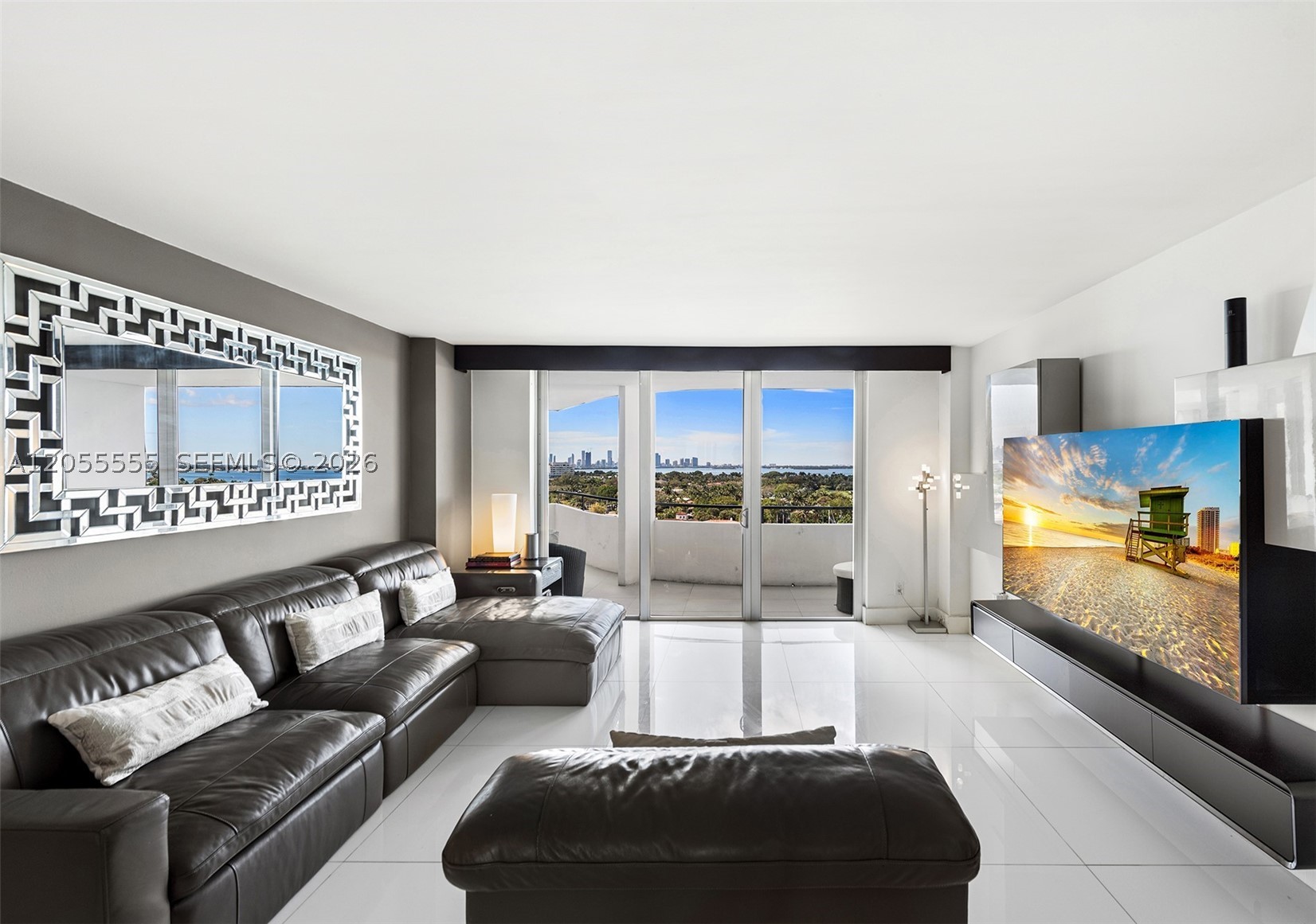 5151 Collins Ave #1420, Miami Beach FL 33140