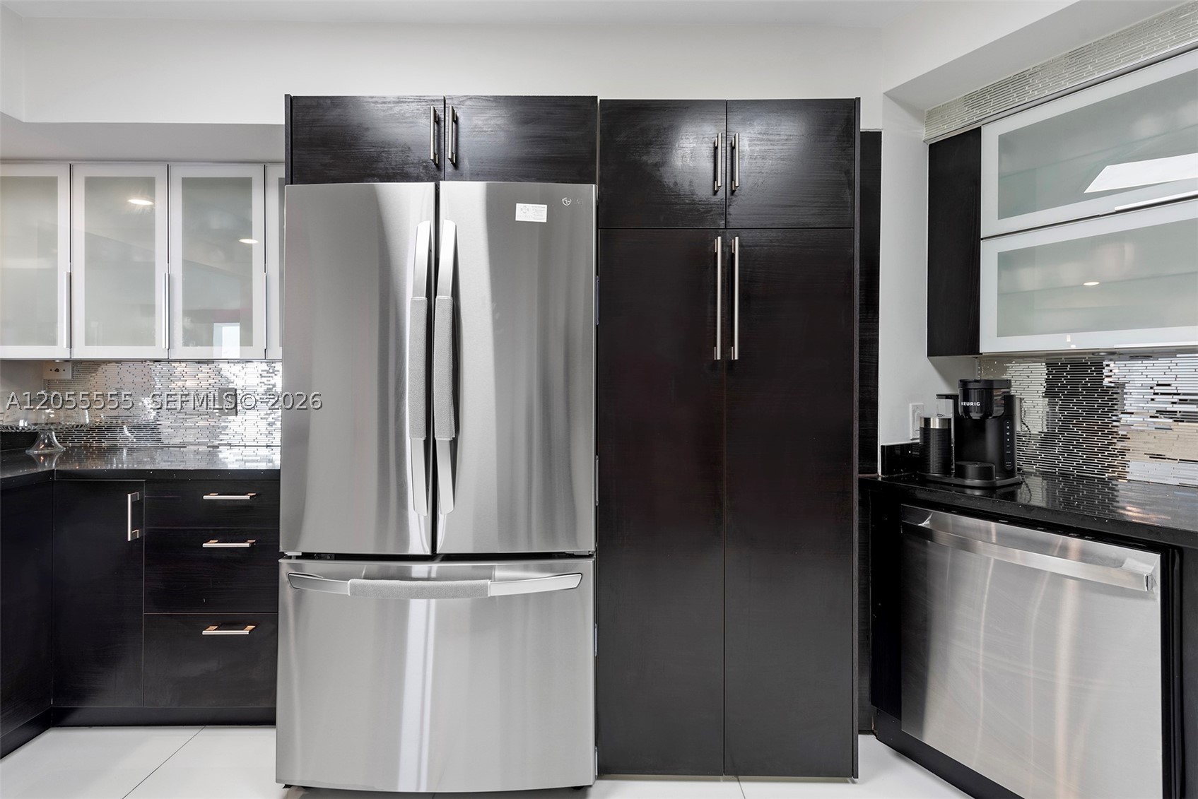5151 Collins Ave #1420, Miami Beach FL 33140