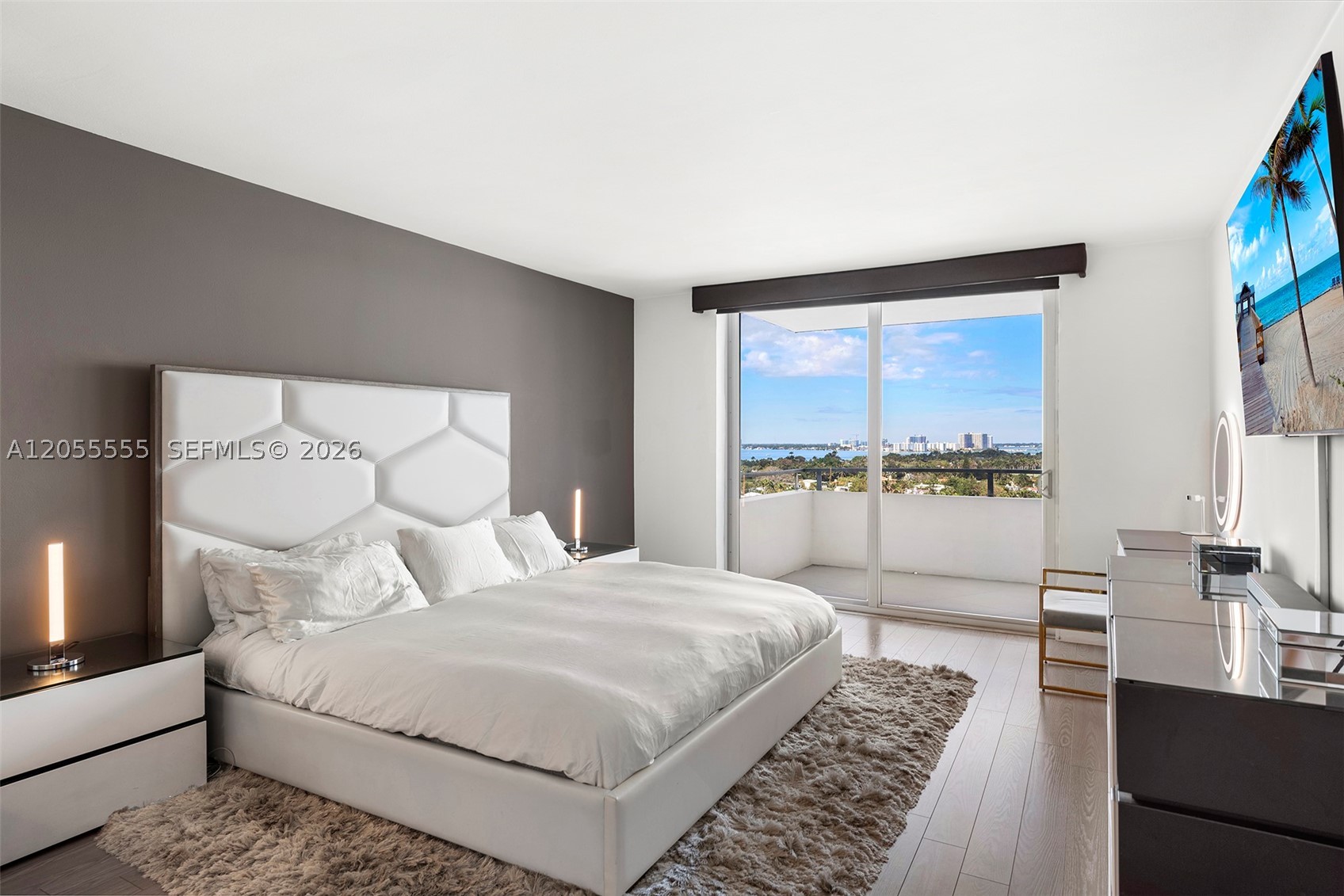 5151 Collins Ave #1420, Miami Beach FL 33140