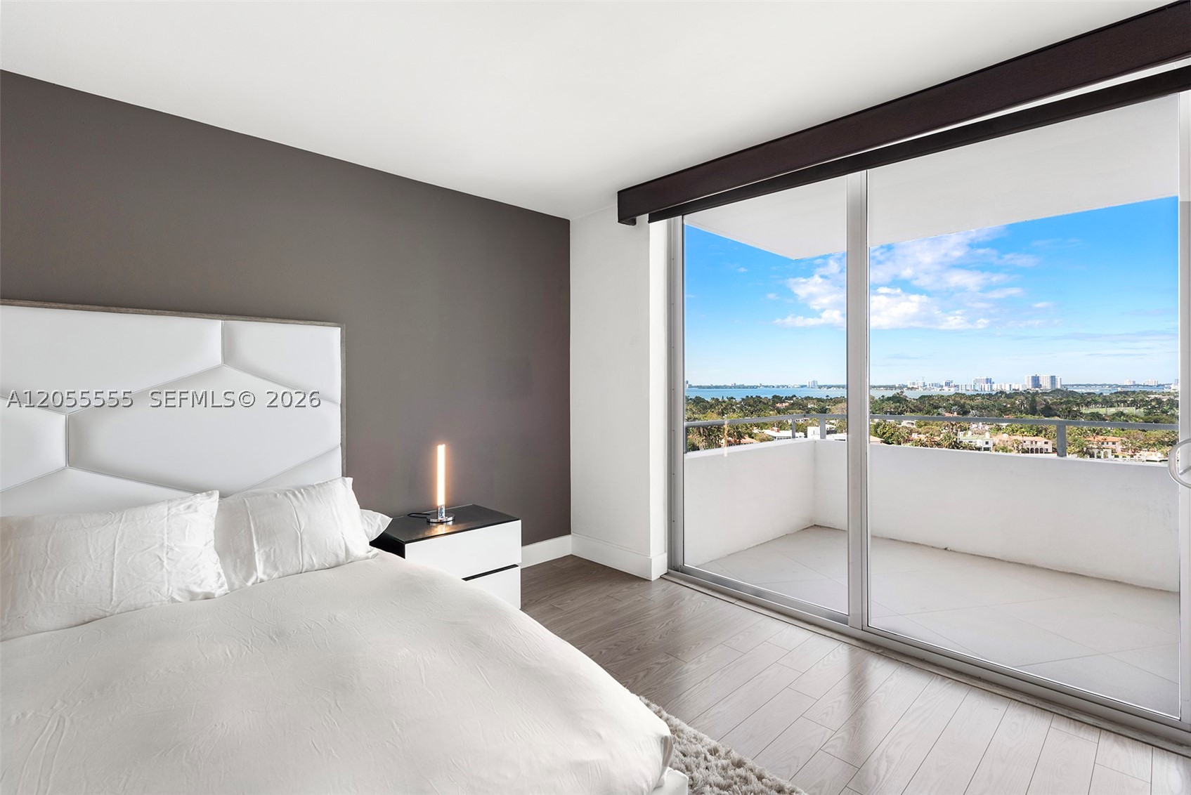 5151 Collins Ave #1420, Miami Beach FL 33140