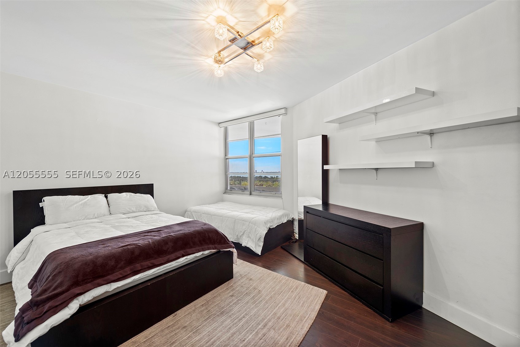5151 Collins Ave #1420, Miami Beach FL 33140