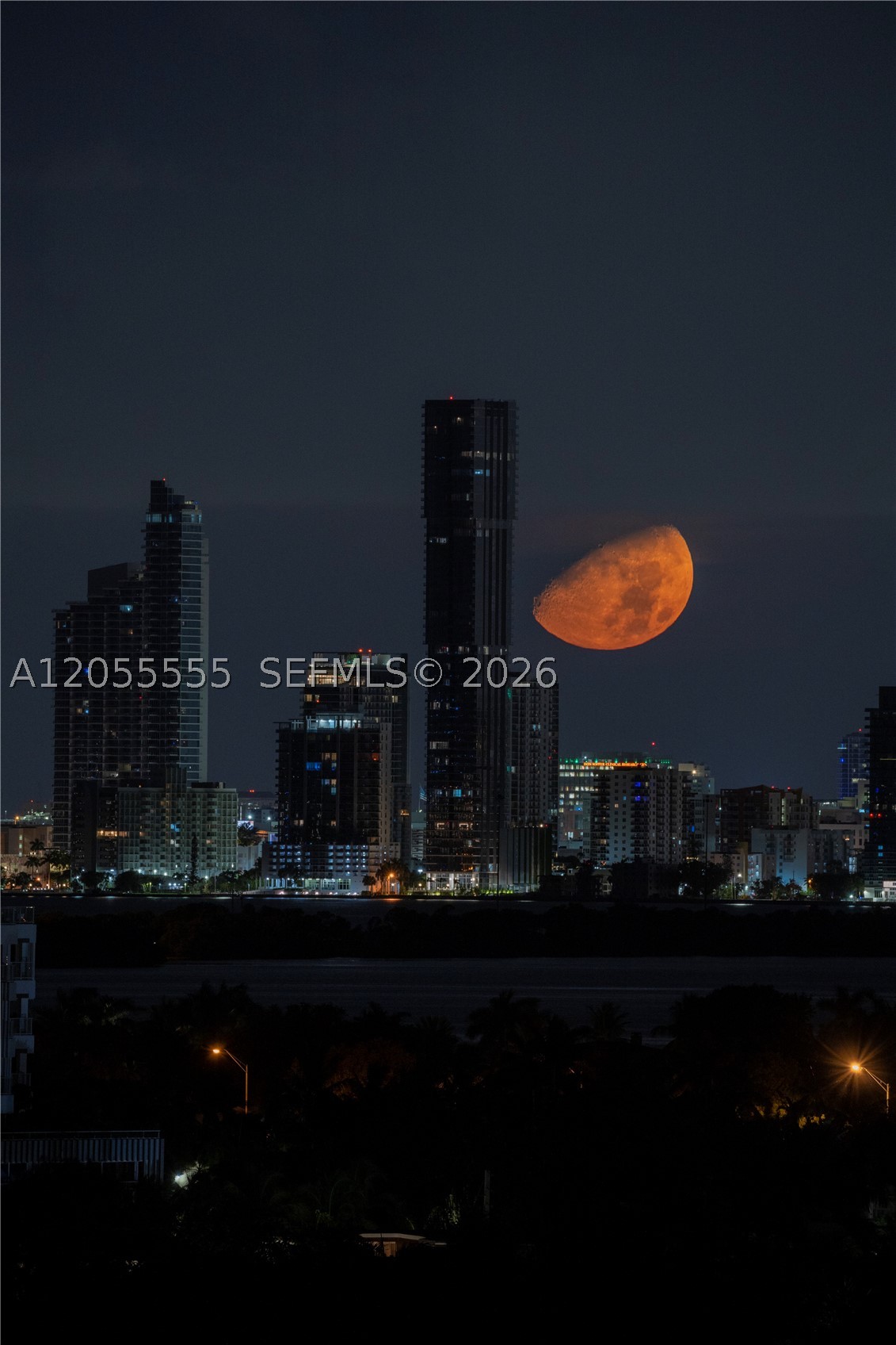 5151 Collins Ave #1420, Miami Beach FL 33140