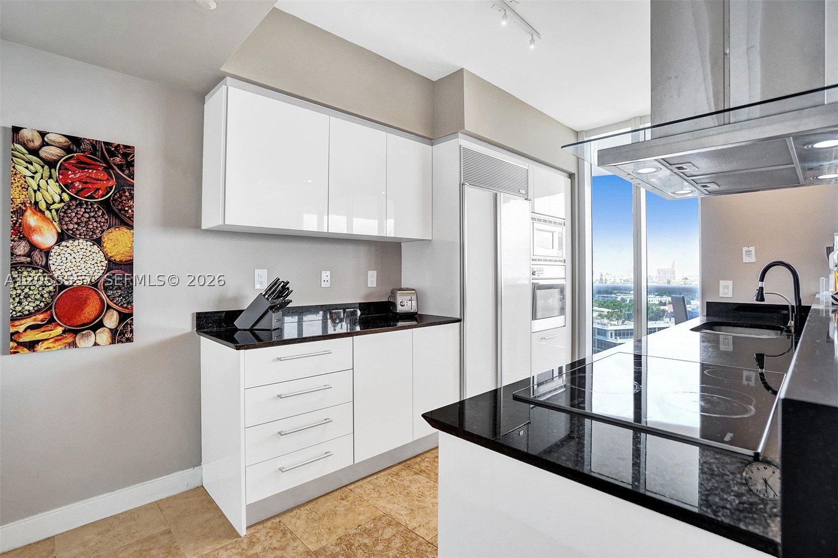 400 Alton Rd #1011, Miami Beach FL 33139