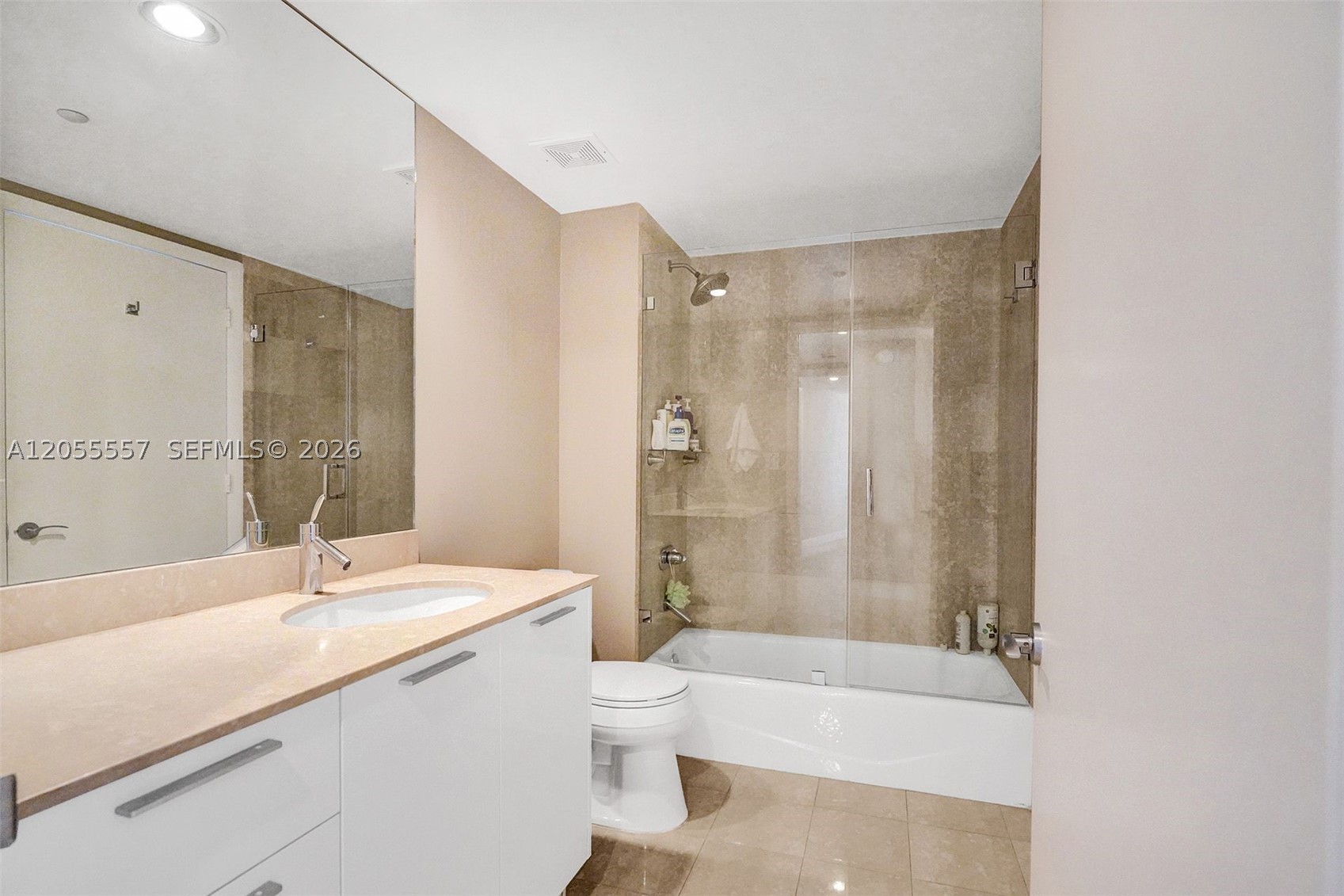 400 Alton Rd #1011, Miami Beach FL 33139